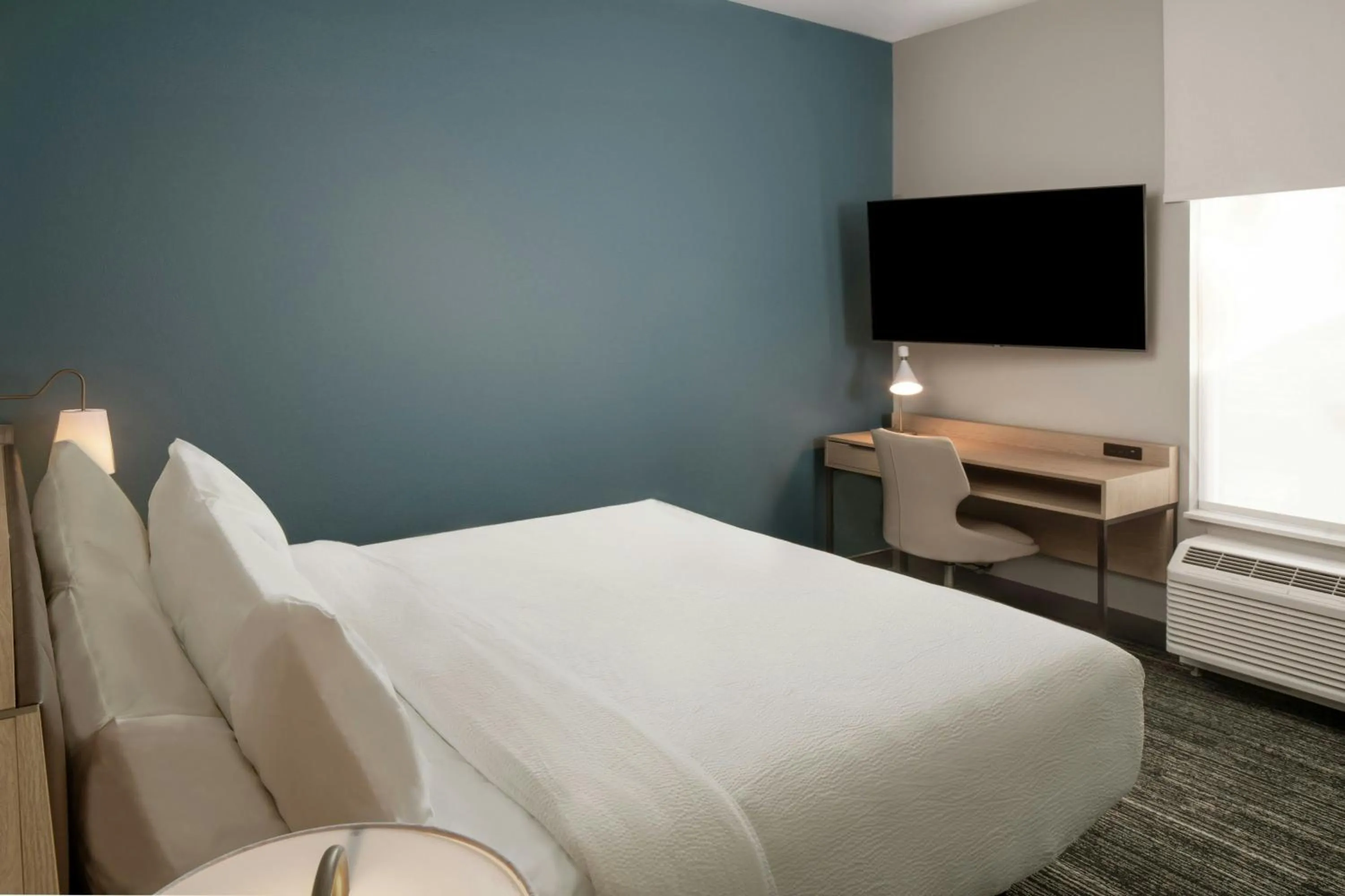 Bedroom, Bed in TownePlace Suites by Marriott West Lafayette