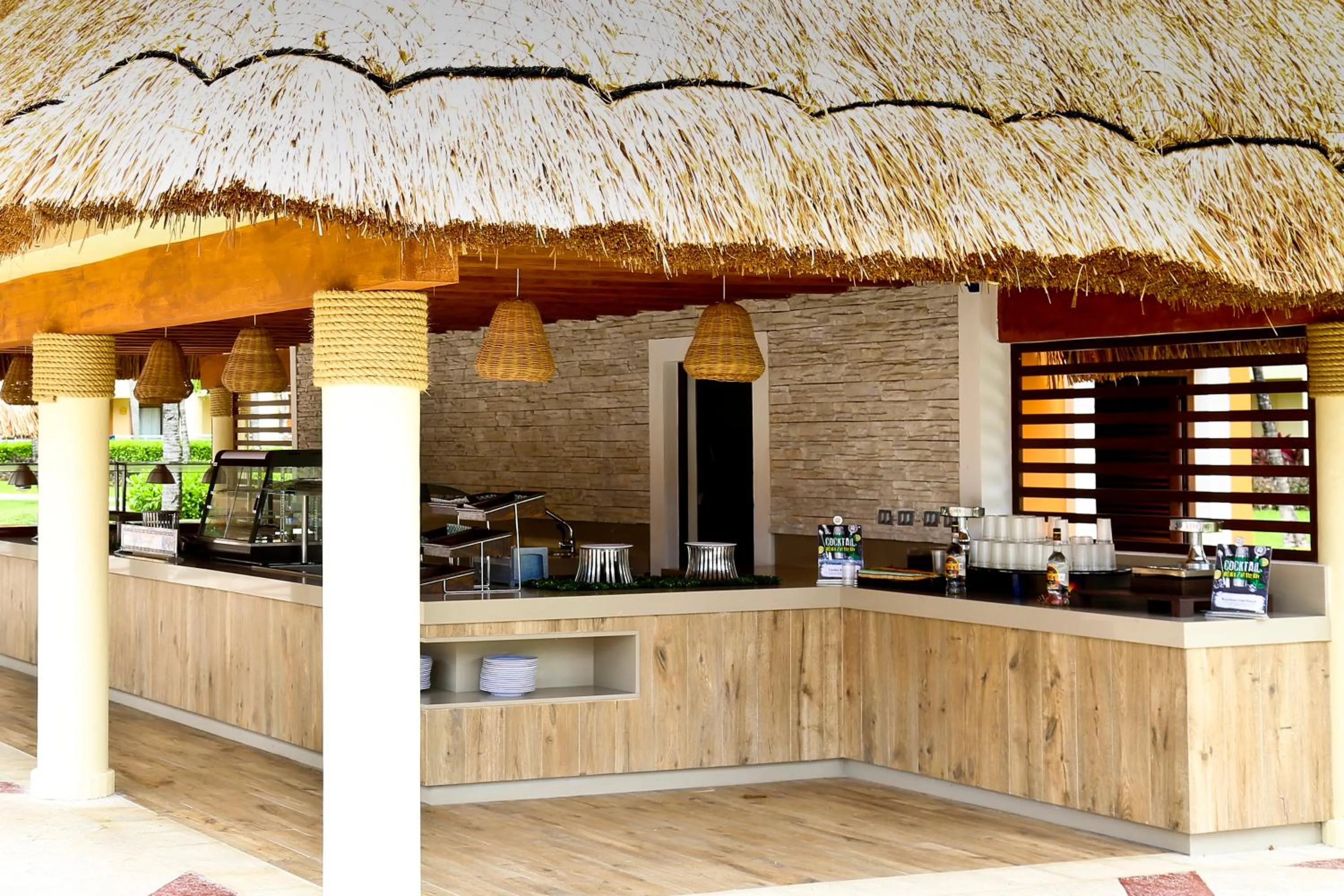 Lounge or bar in Bahia Principe Grand Coba - All Inclusive