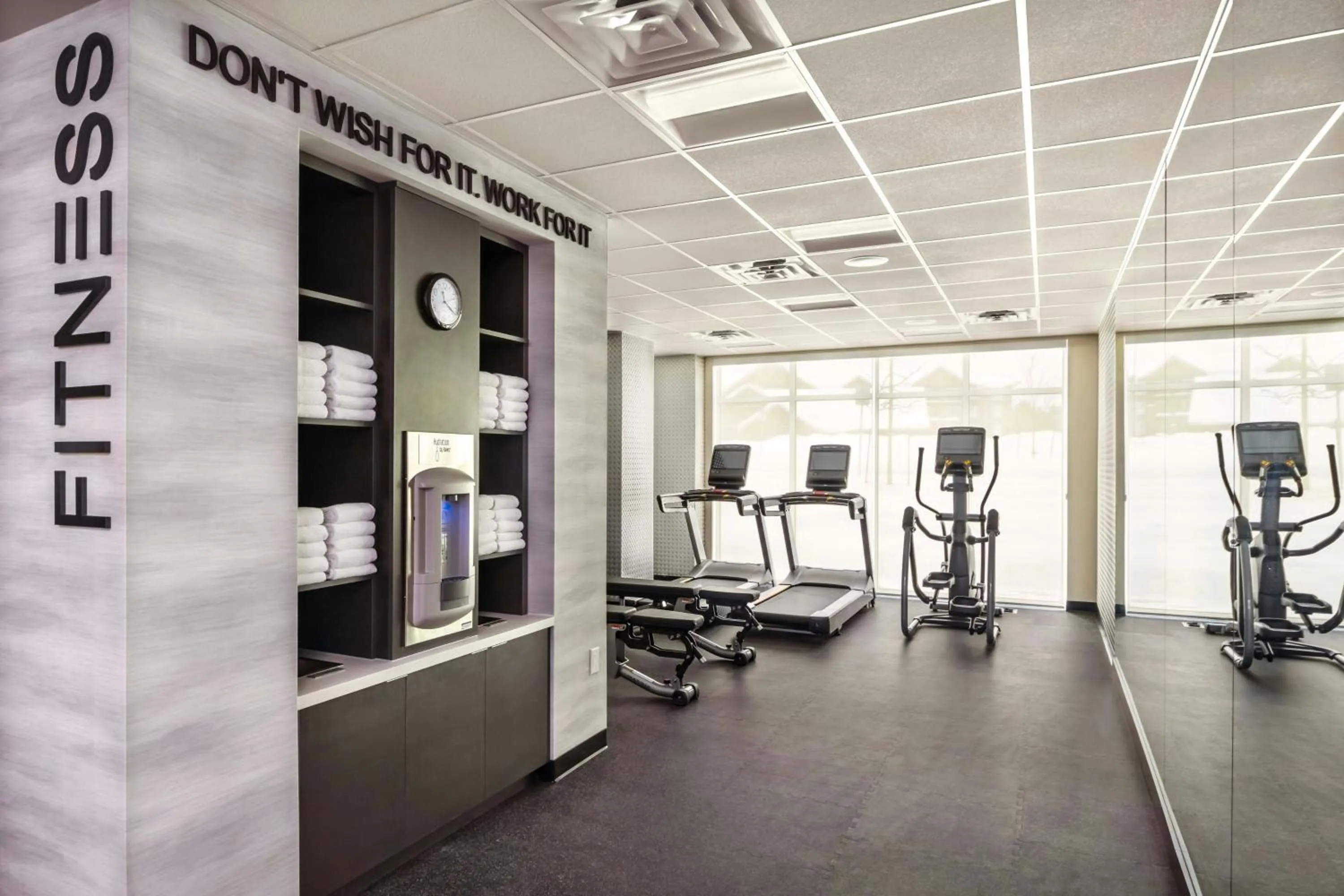 Fitness centre/facilities in Fairfield by Marriott Inn & Suites Gravenhurst Muskoka