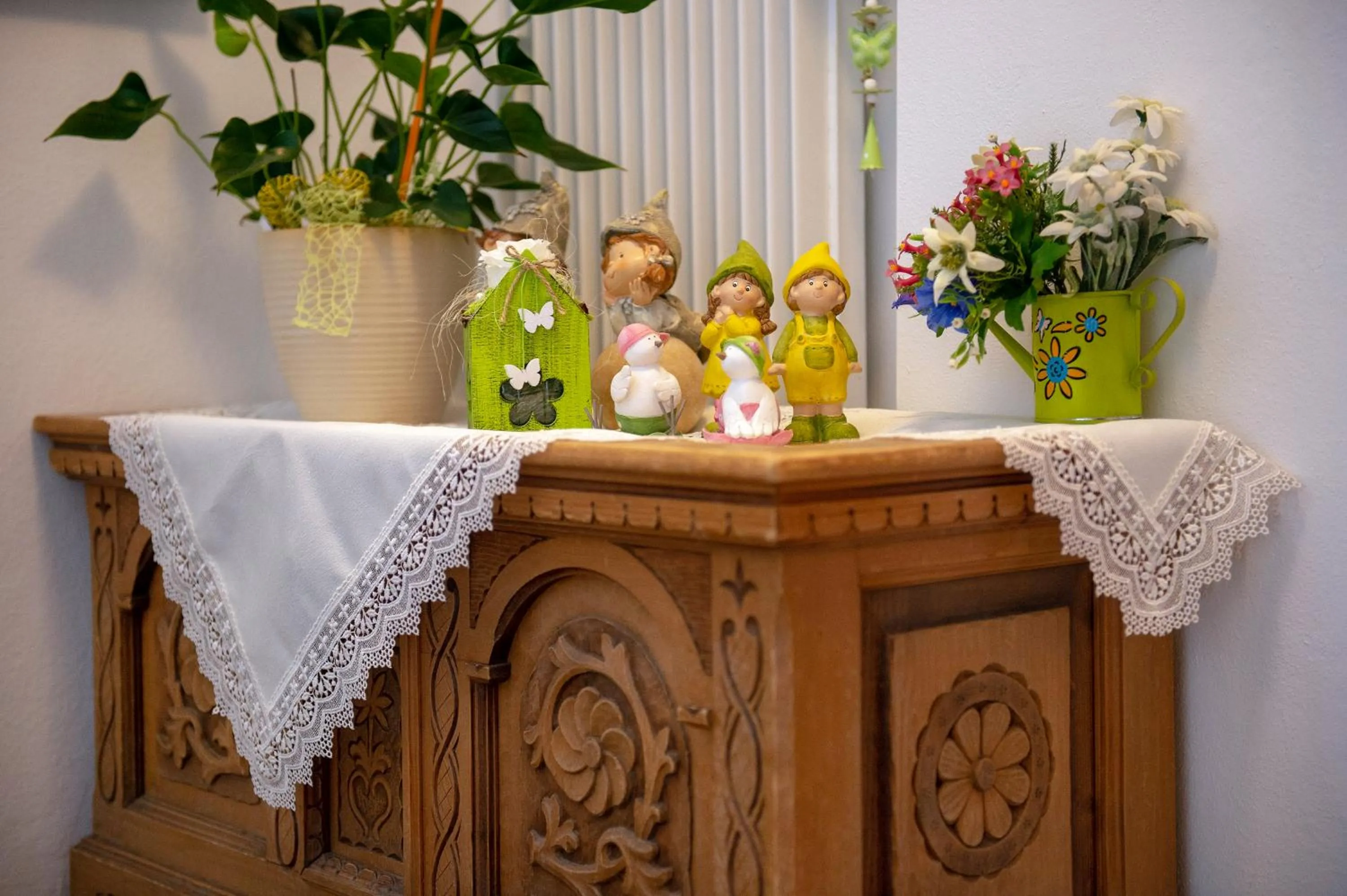 Decorative detail in Garni Crepaz