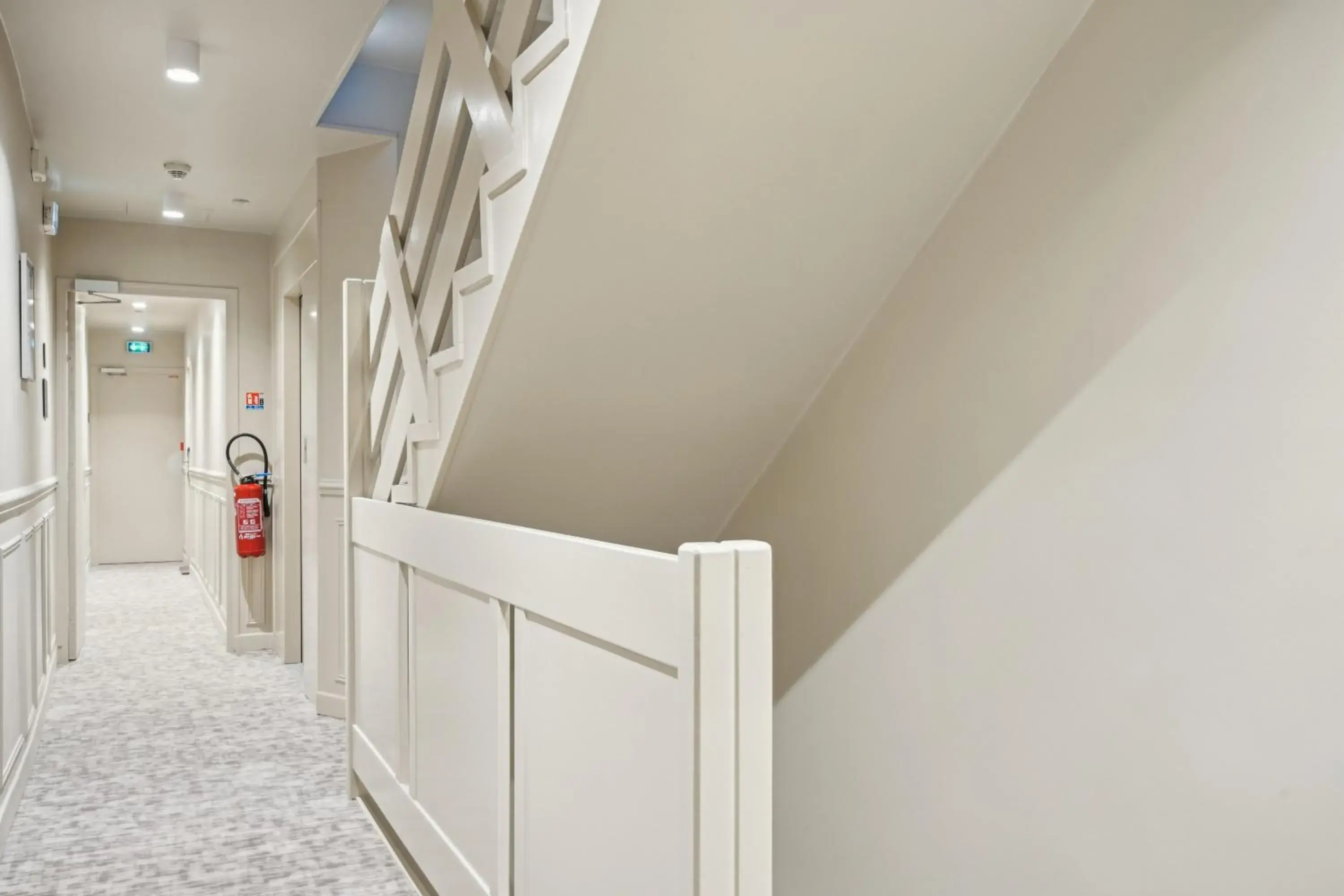 Property building in Hôtel Clémence Property building in Hôtel Clémence