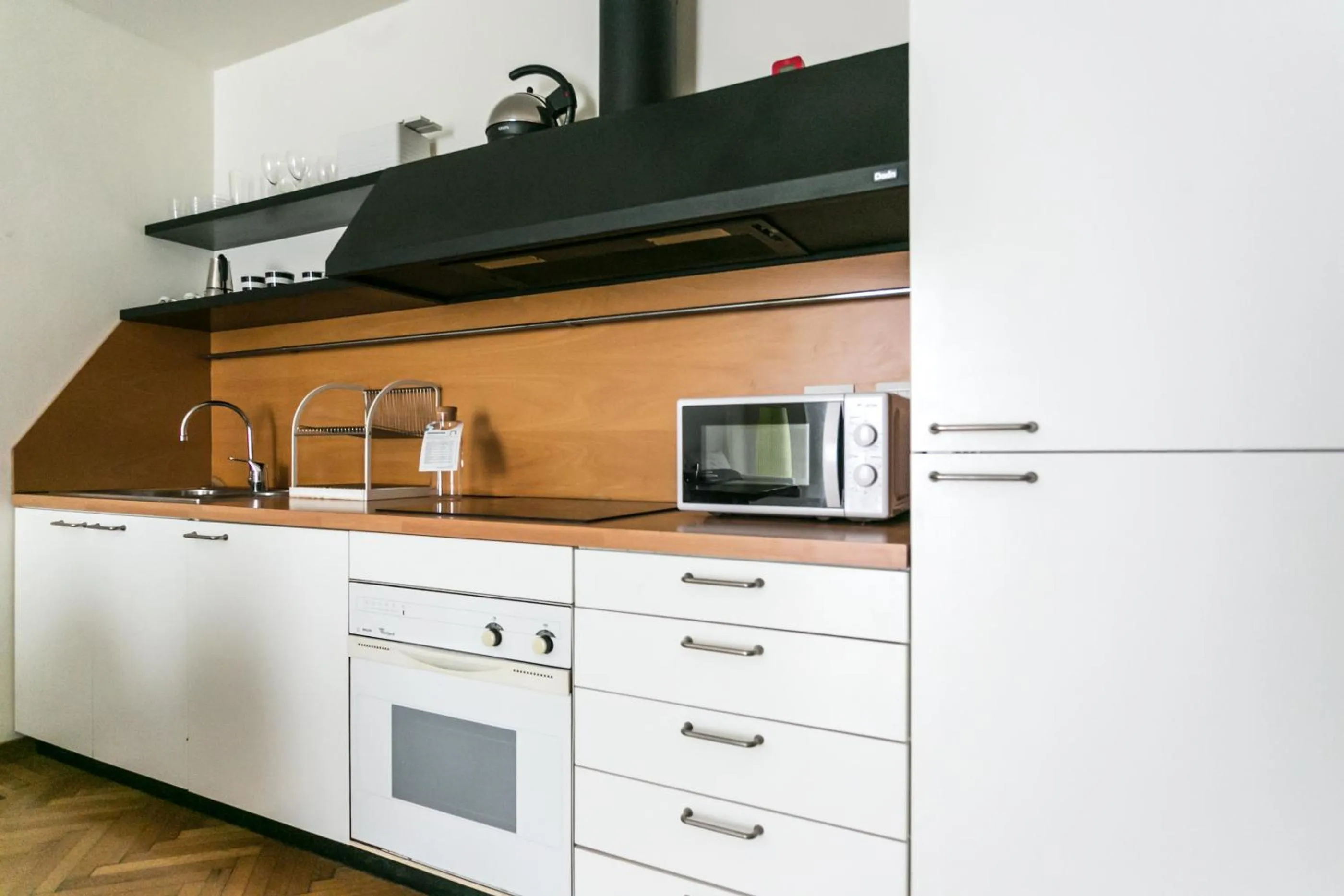 Kitchen or kitchenette in Italianway - Da Procida 25