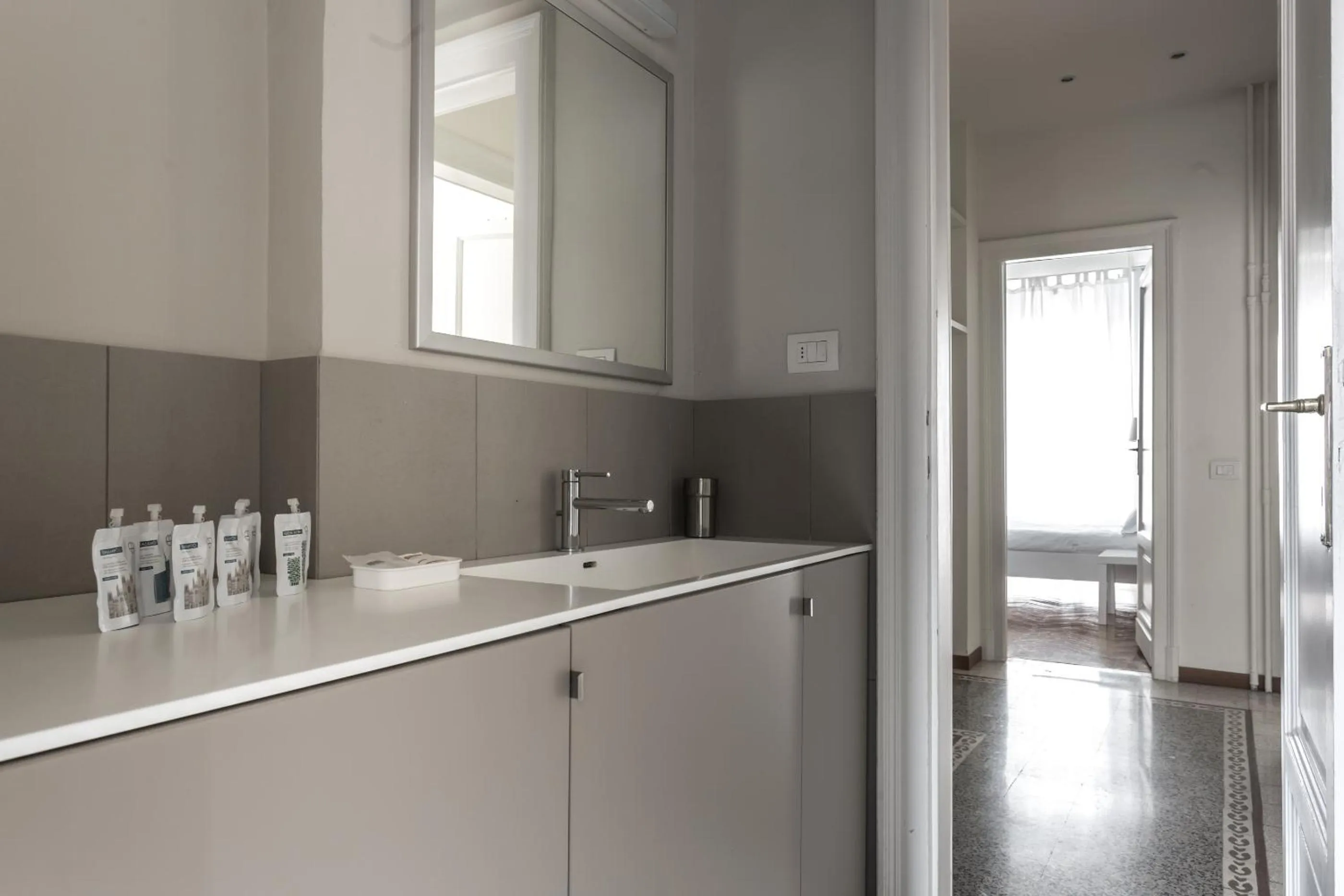 Photo of the whole room in Italianway - Da Procida 25