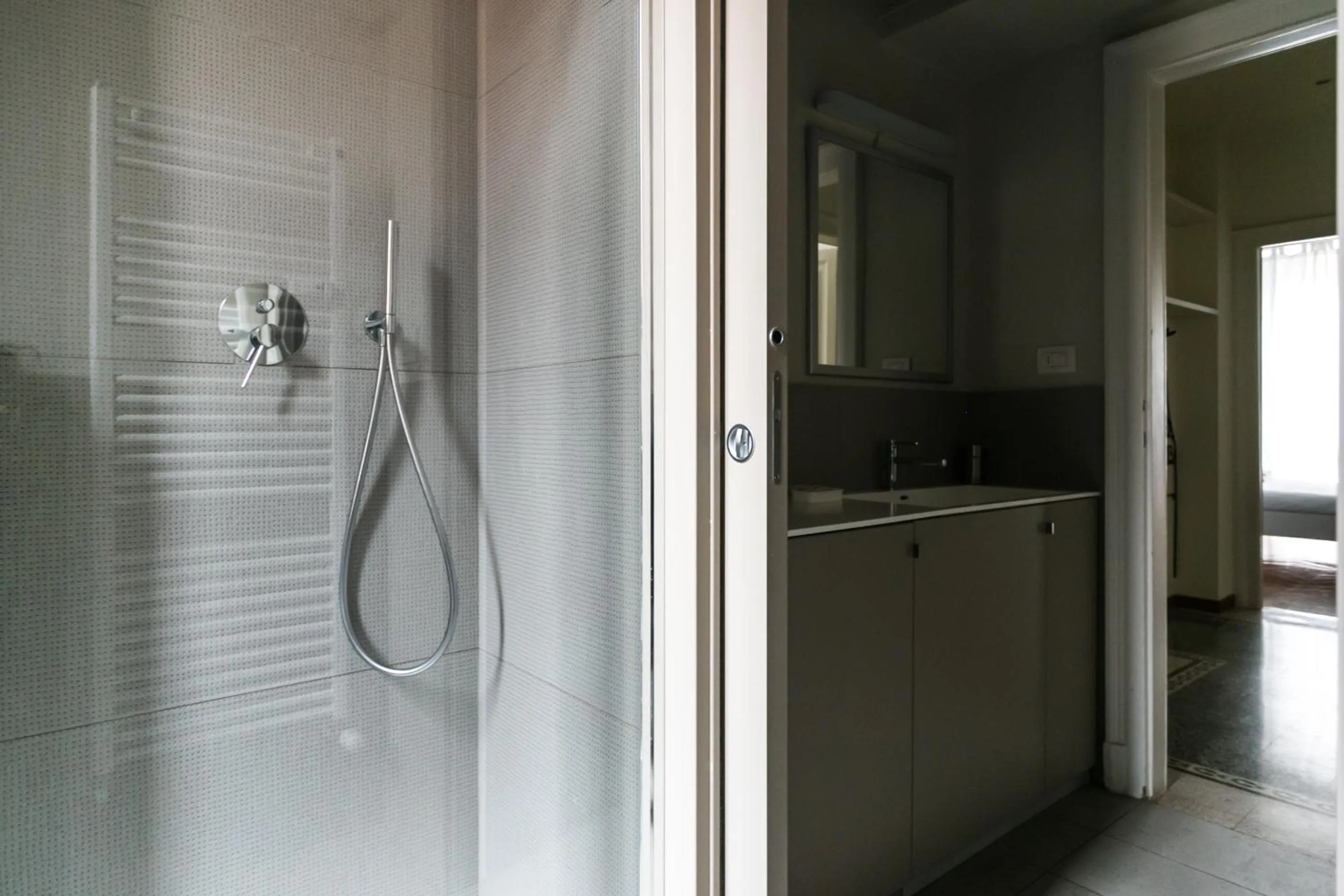 Shower in Italianway - Da Procida 25