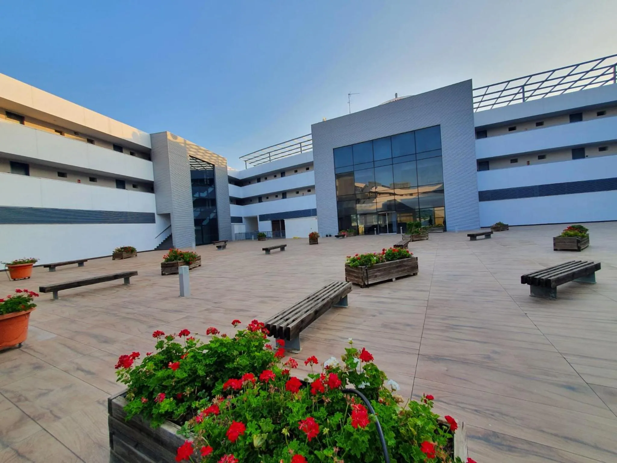 Property building in Iberflat Vega de Triana