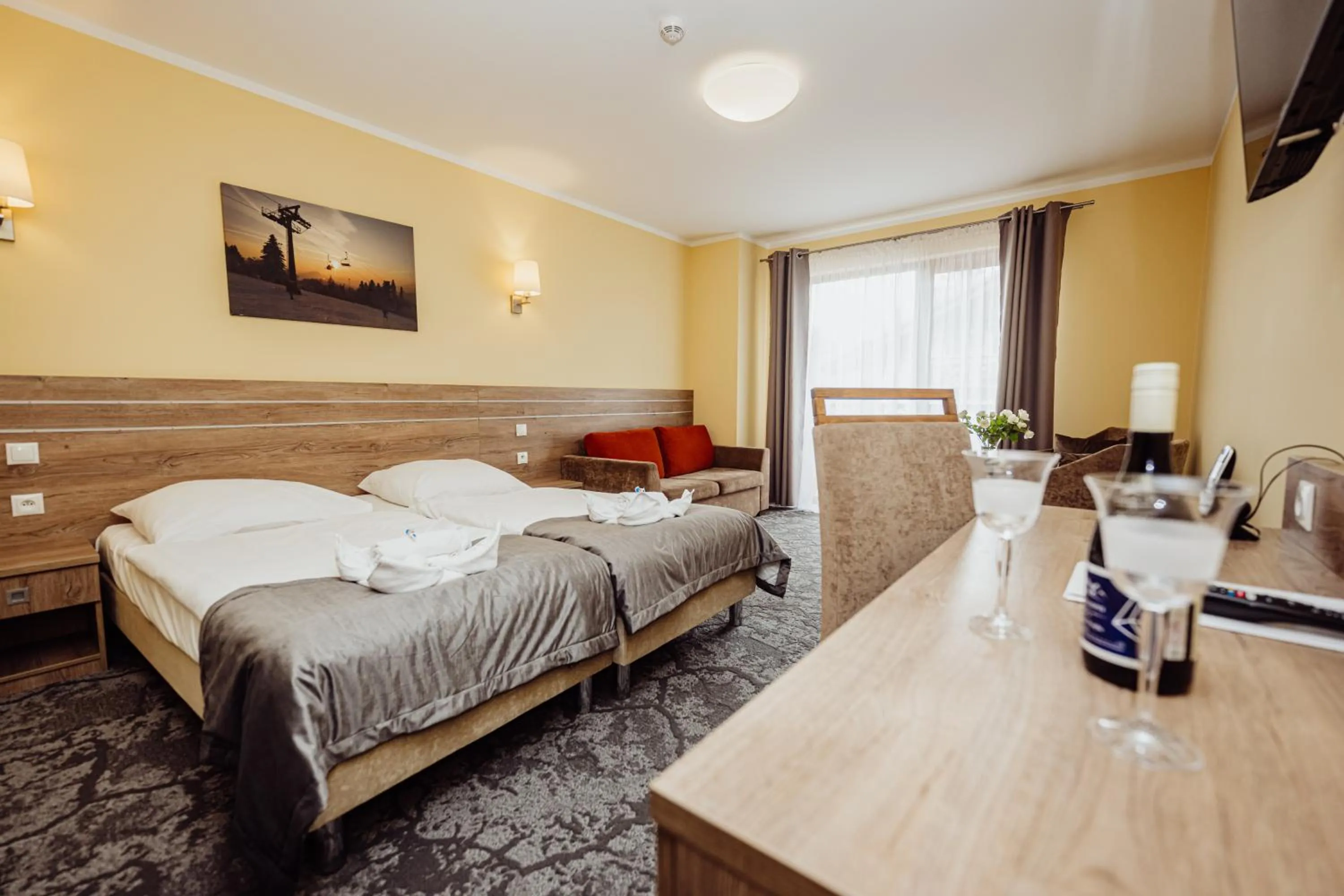 Photo of the whole room, Bed in Hotel Na Skarpie