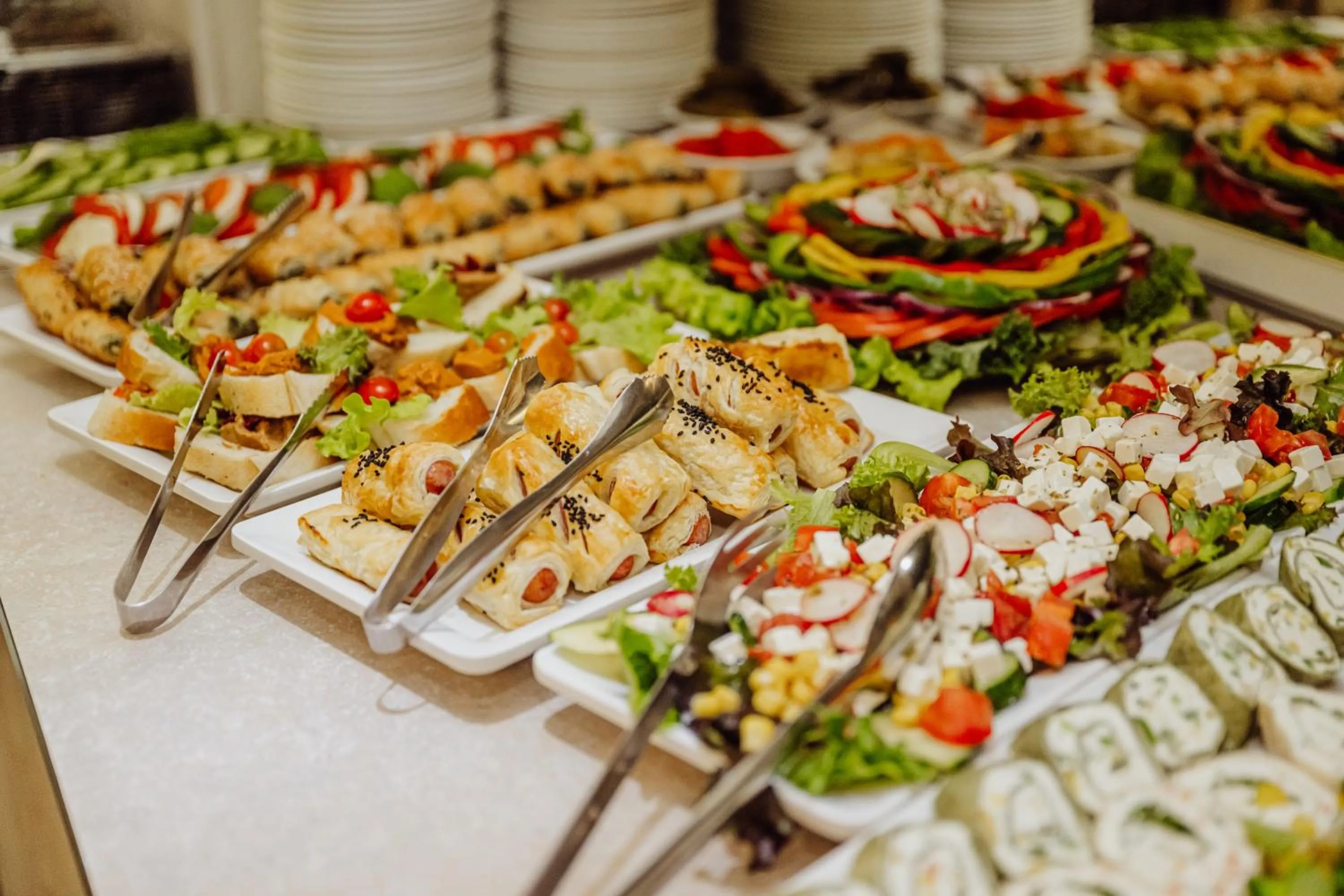 Buffet breakfast in Hotel Na Skarpie