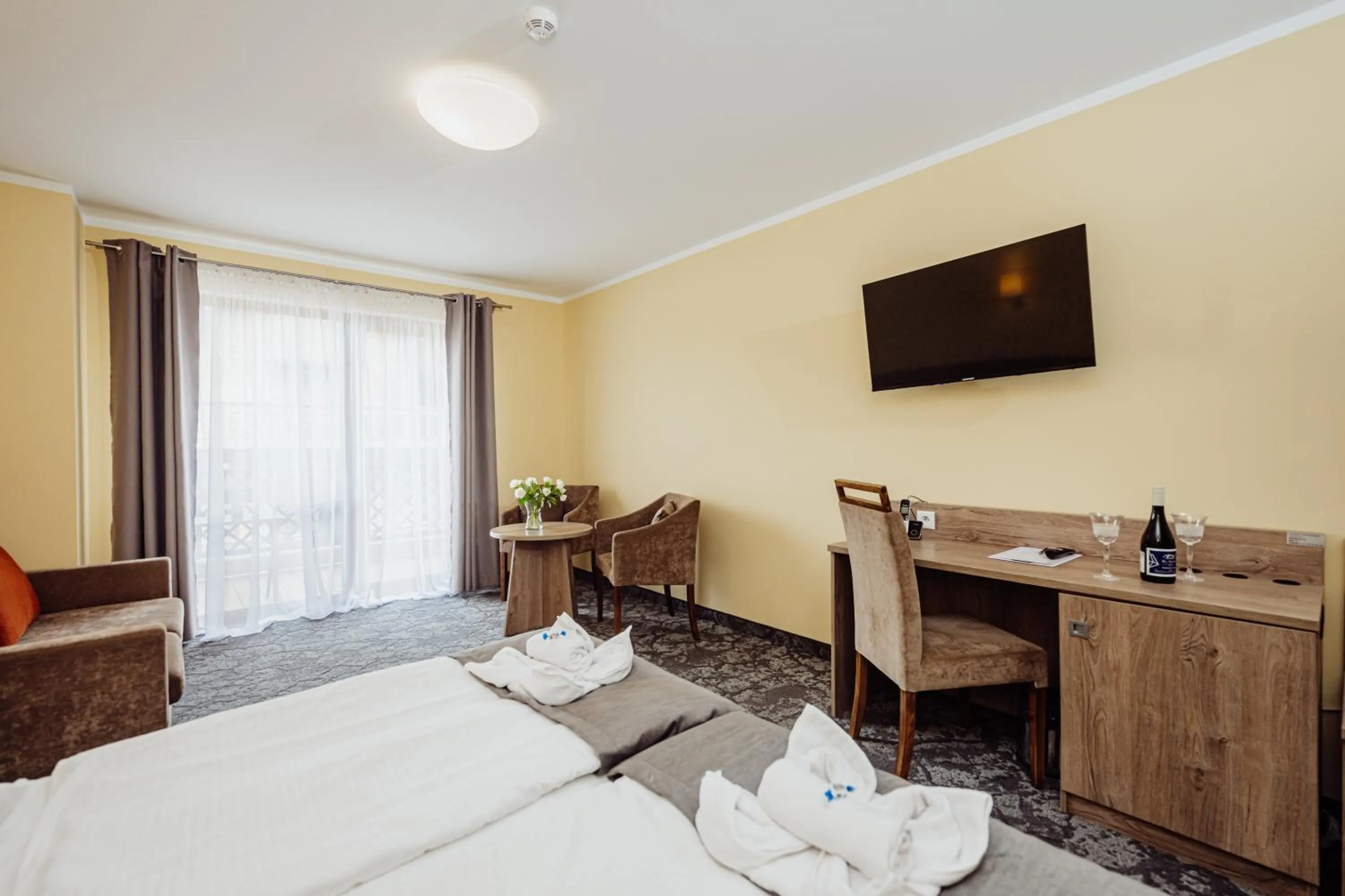 Photo of the whole room, Bed in Hotel Na Skarpie