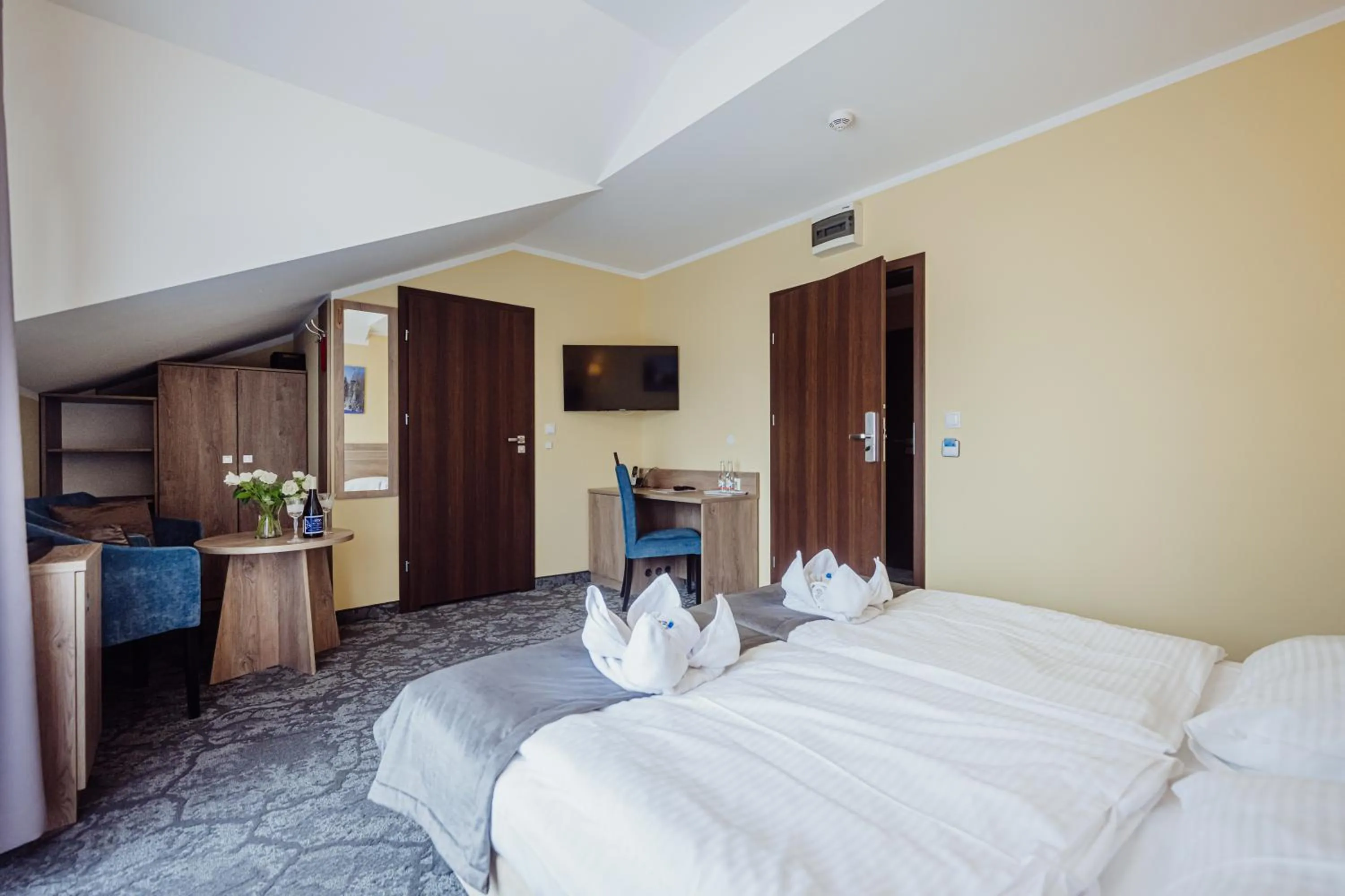 Photo of the whole room, Bed in Hotel Na Skarpie