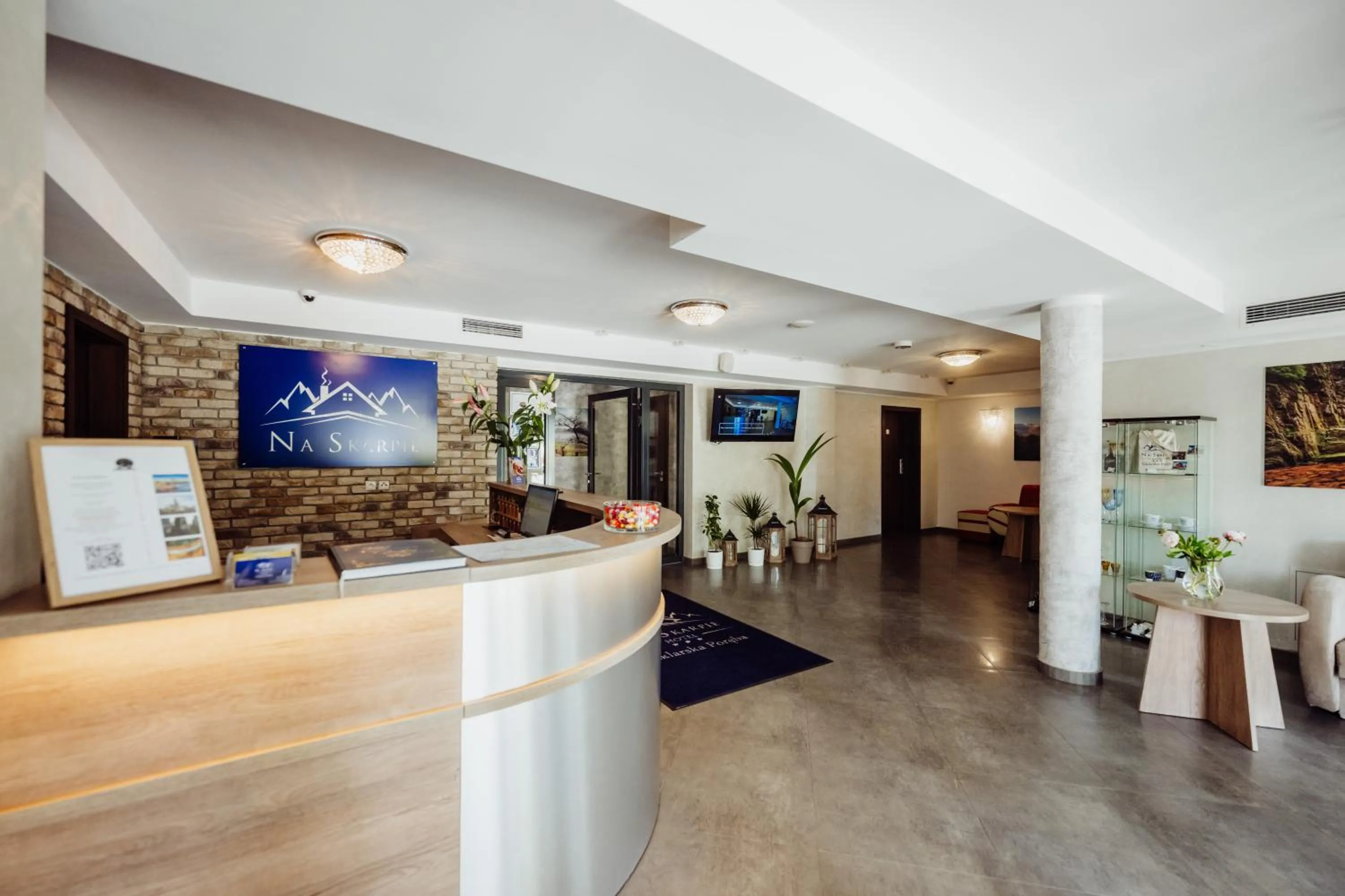 Lobby or reception in Hotel Na Skarpie