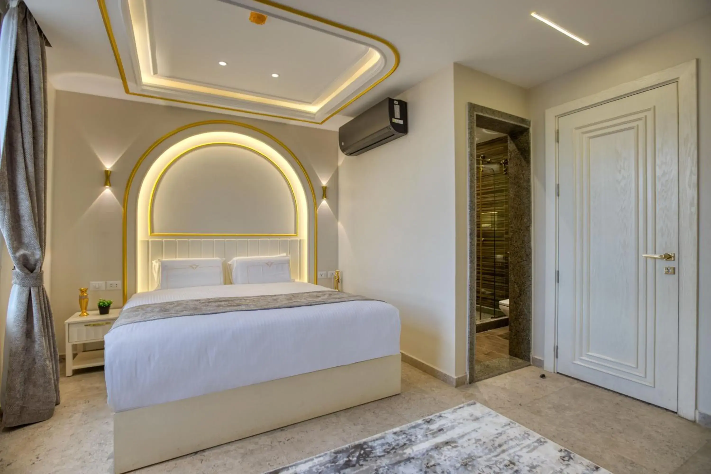 Standard Double or Twin Room - single occupancy in Pyramids Plateau Hotel Standard Double or Twin Room - single occupancy in Pyramids Plateau Hotel