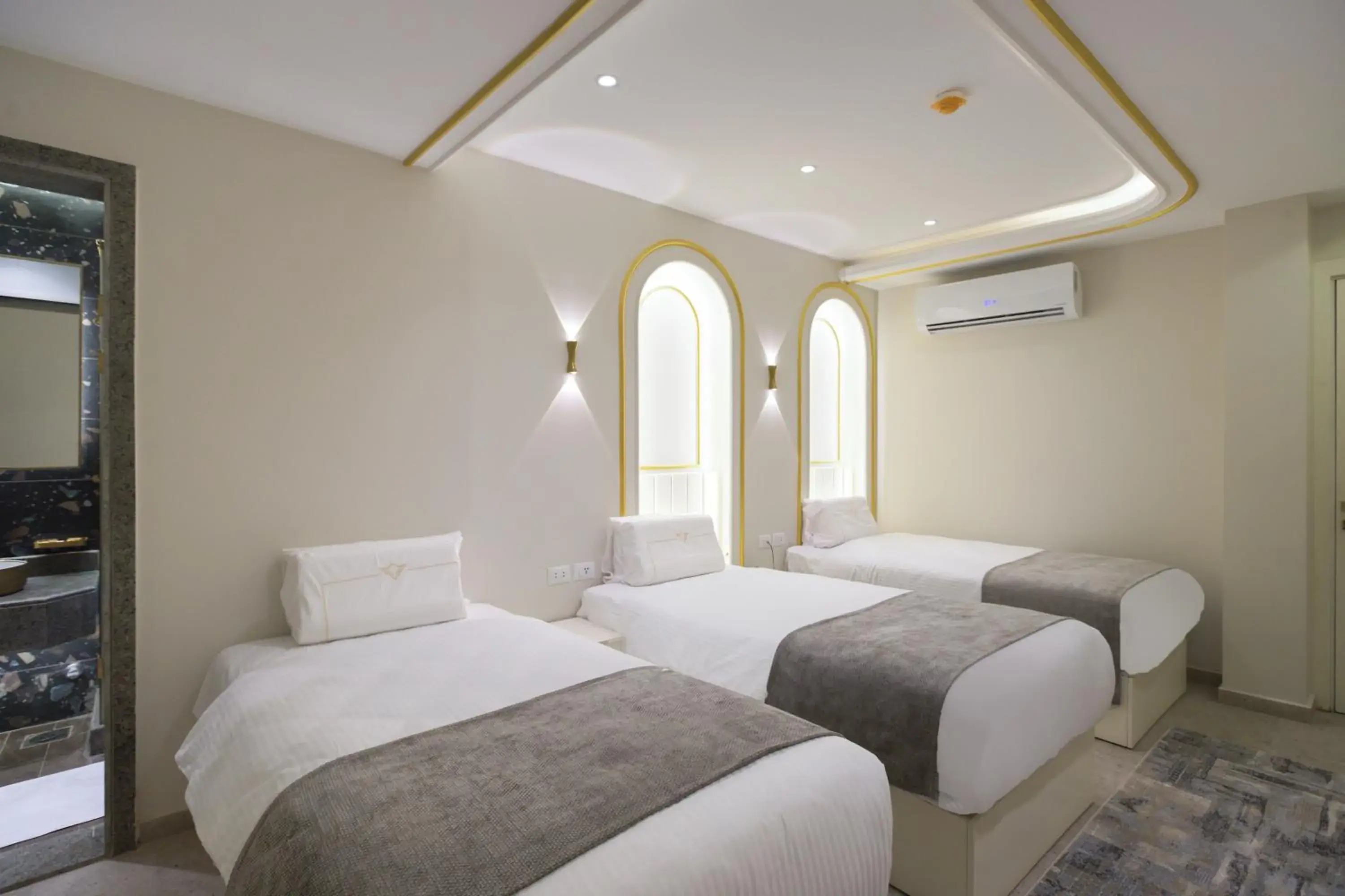 Standard Triple Room in Pyramids Plateau Hotel Standard Triple Room in Pyramids Plateau Hotel