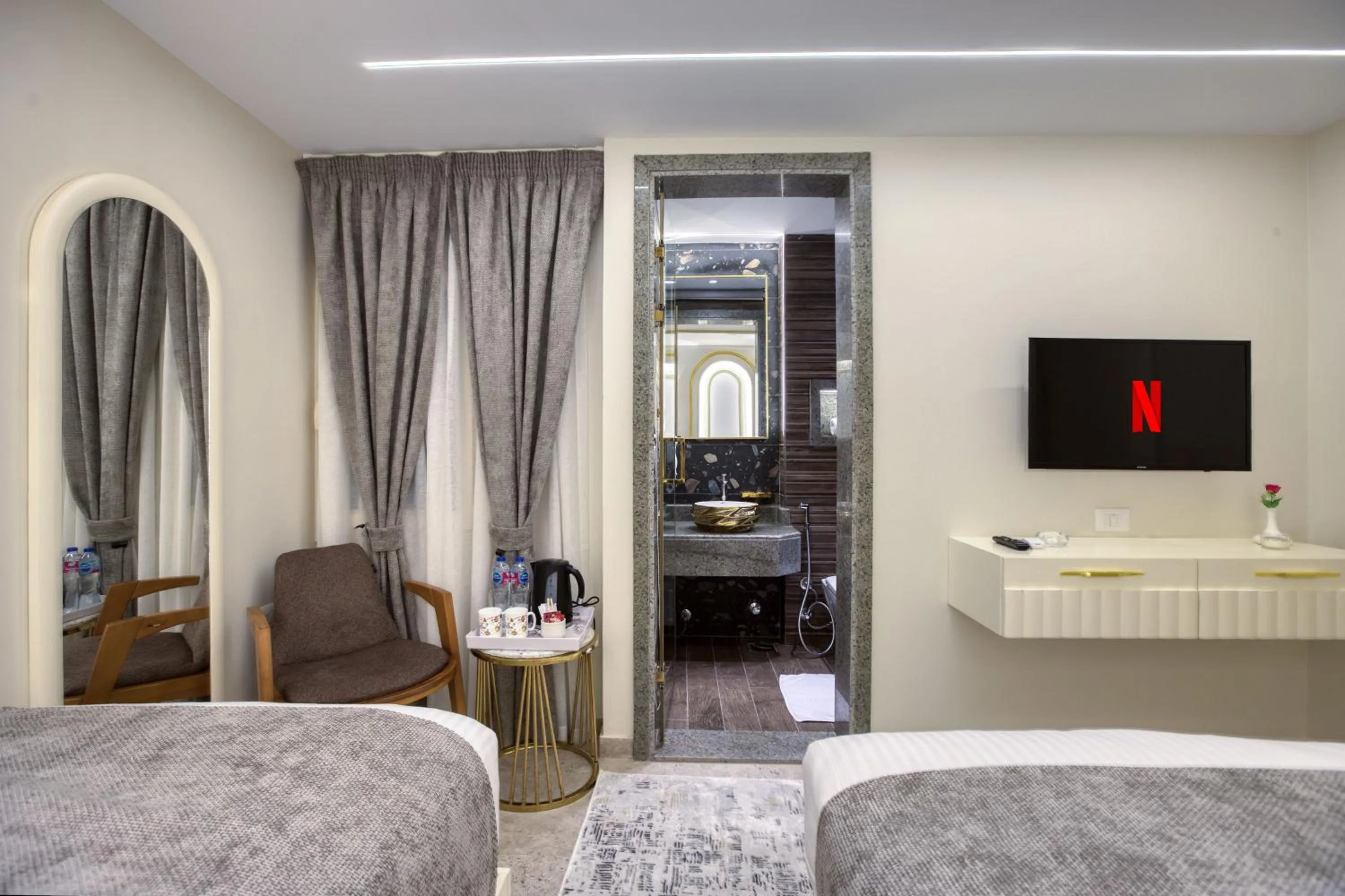 TV and multimedia, Bed in Pyramids Plateau Hotel