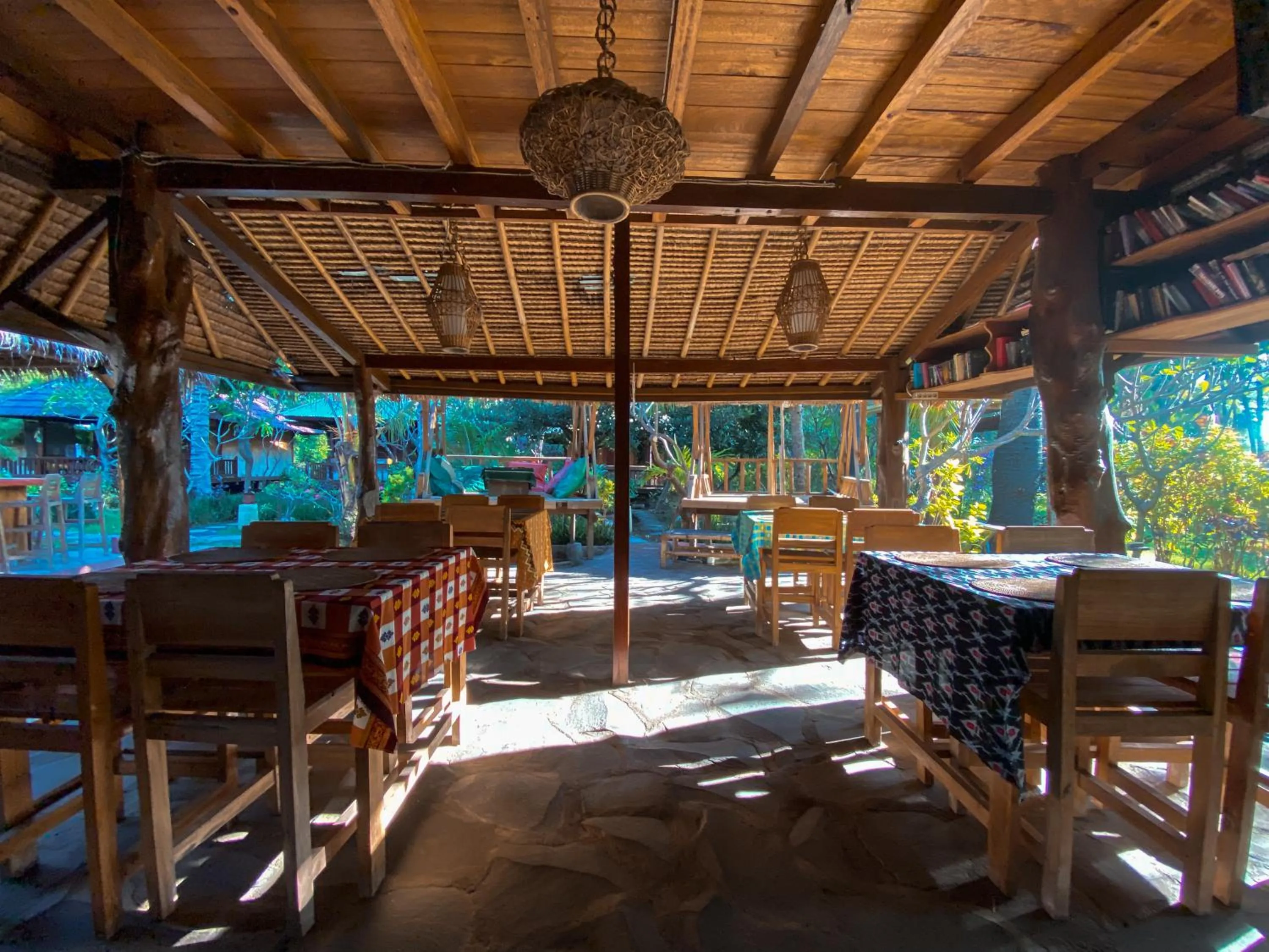 Restaurant/places to eat in Sejuk Cottages