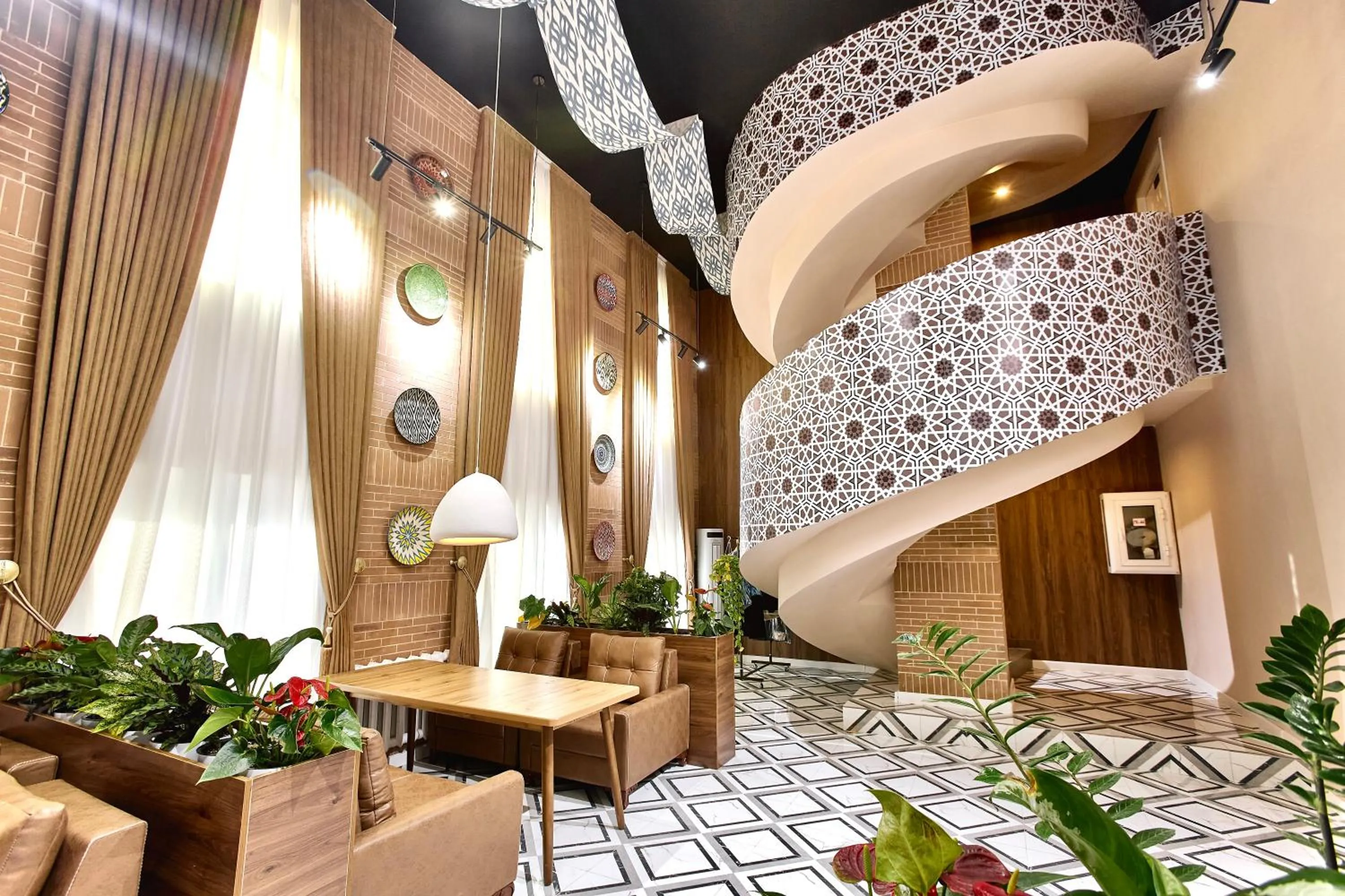 Qo'noq Railway Hotel