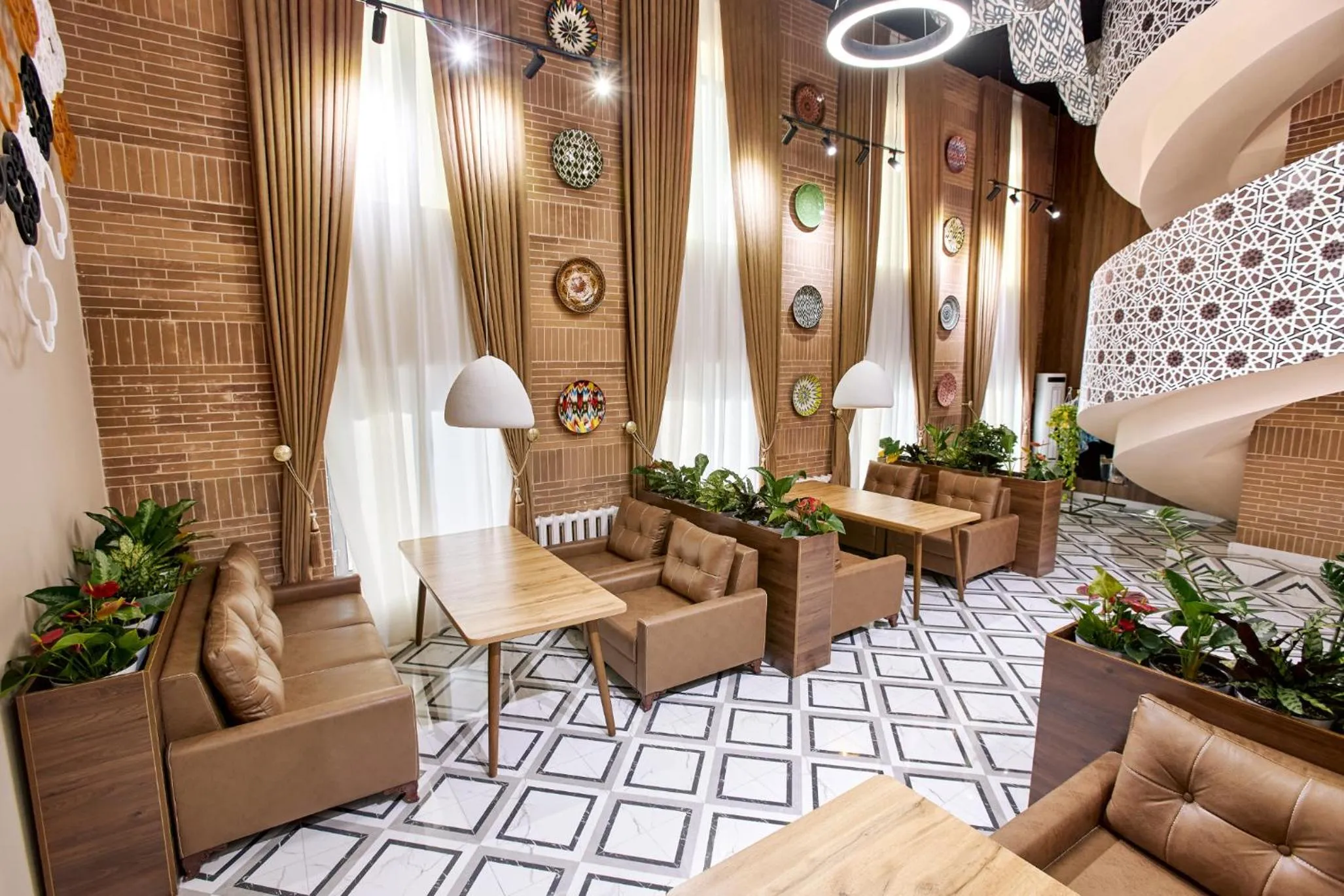 Qo'noq Railway Hotel