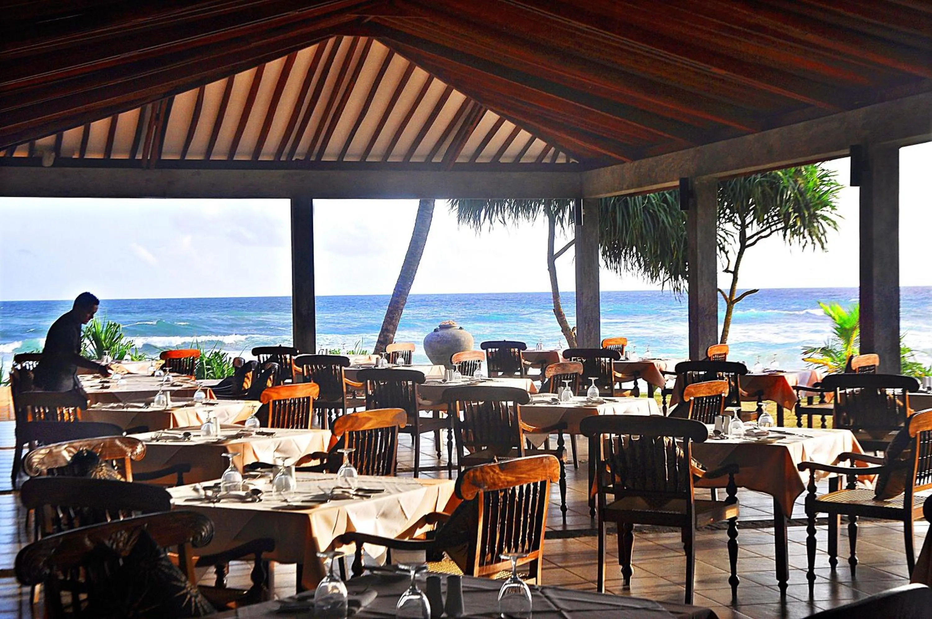Restaurant/places to eat in The Beach Cabanas Retreat & Spa