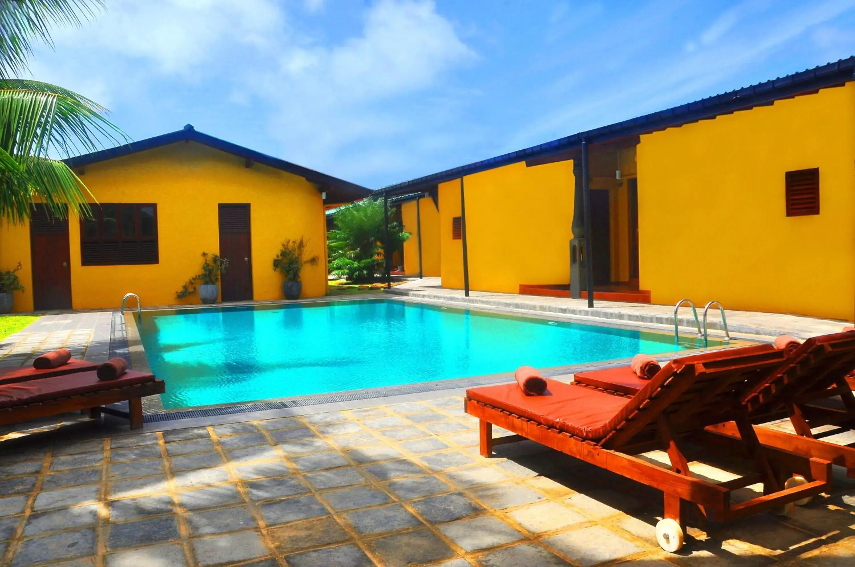 Swimming pool in The Beach Cabanas Retreat & Spa Swimming pool in The Beach Cabanas Retreat & Spa