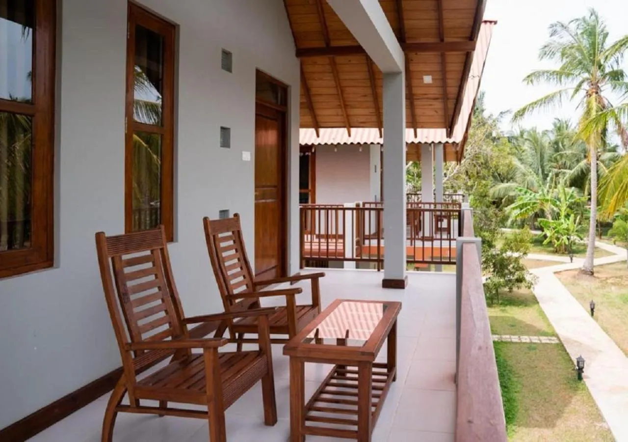The Coconut Gardens Hotel & Restaurant