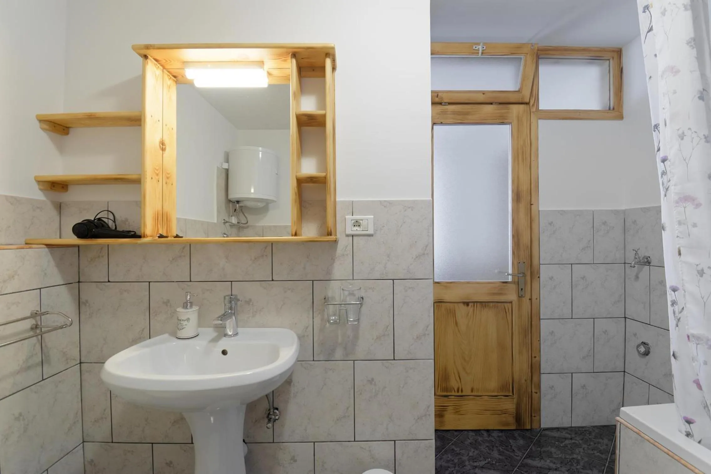 Bathroom in Apartments Smile by Rent Istria