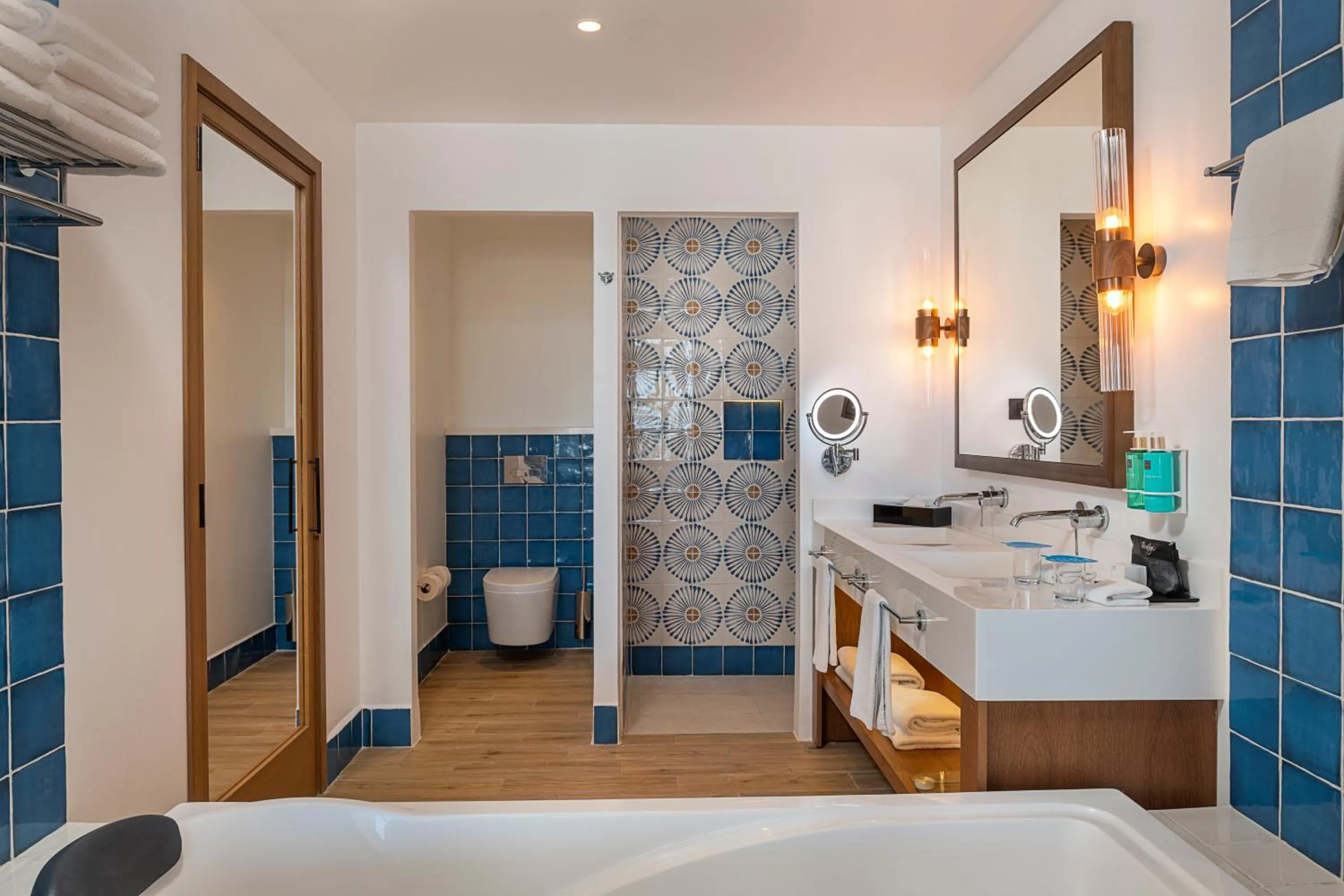 Bathroom, Bed in Ocean Allure Costa Mujeres - Adults Only - All Inclusive