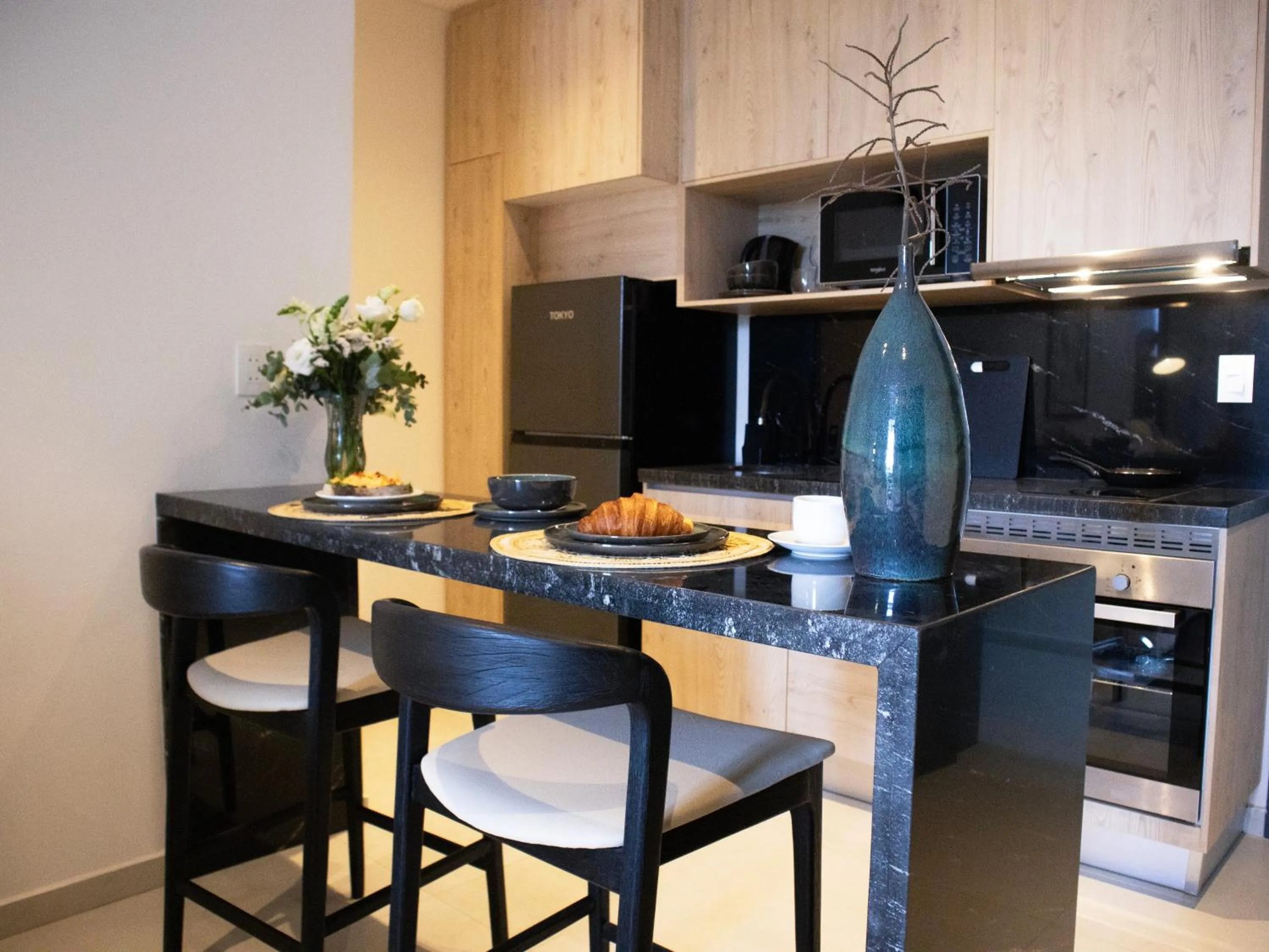 Kitchen or kitchenette in Divina Tower Apart Hotel
