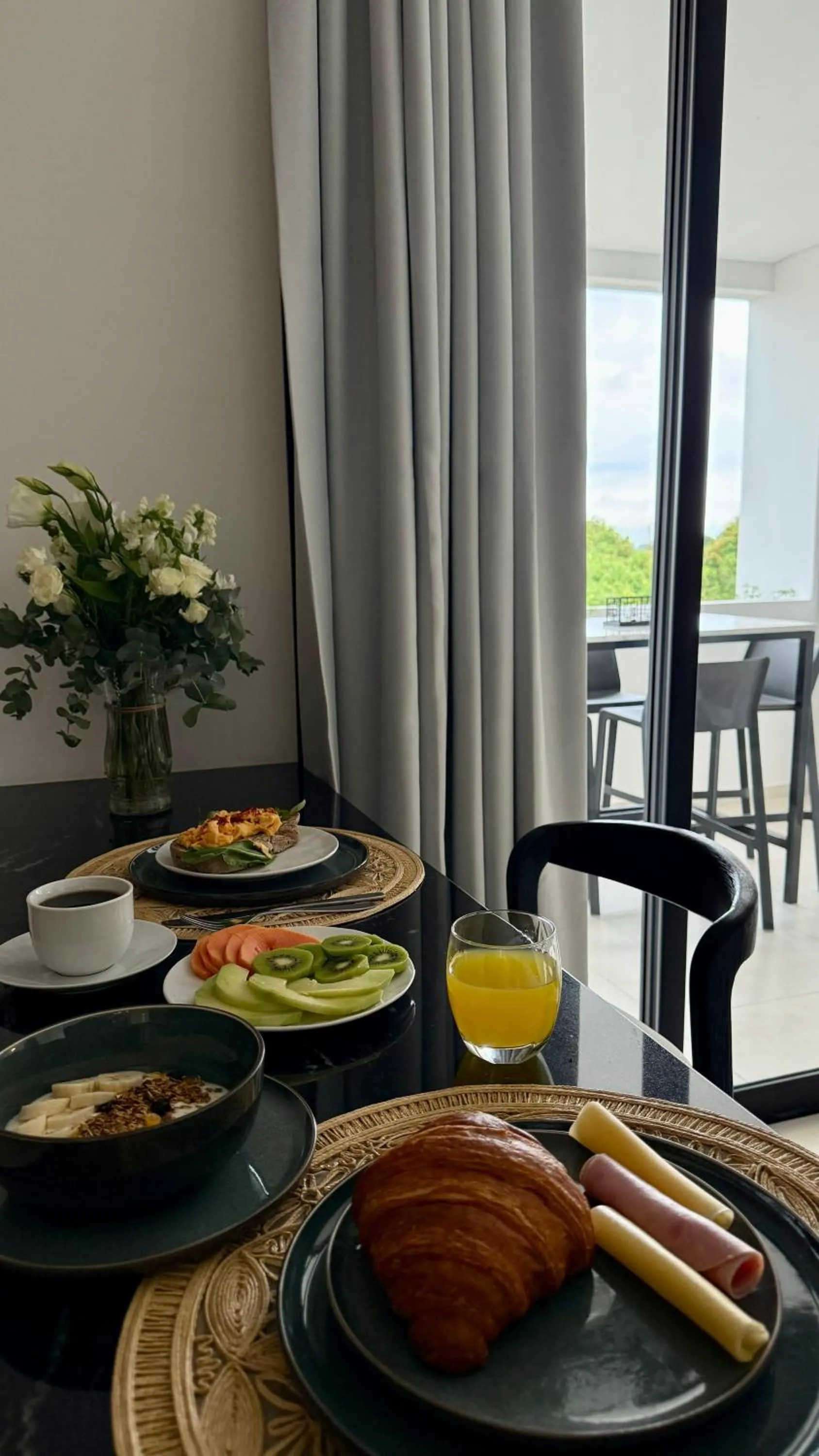 kitchen in Divina Tower Apart Hotel