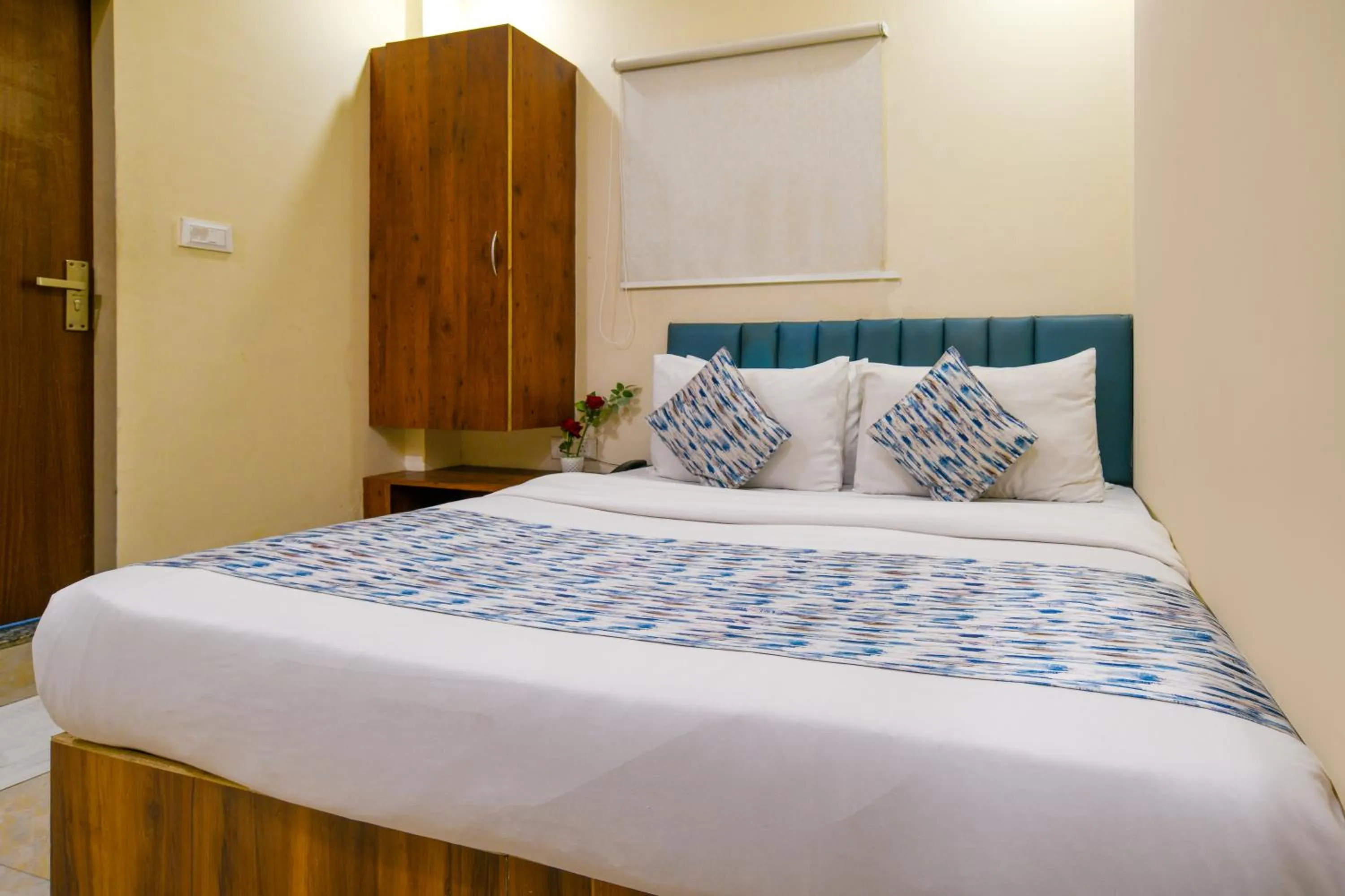 Photo of the whole room in Hotel One Stay