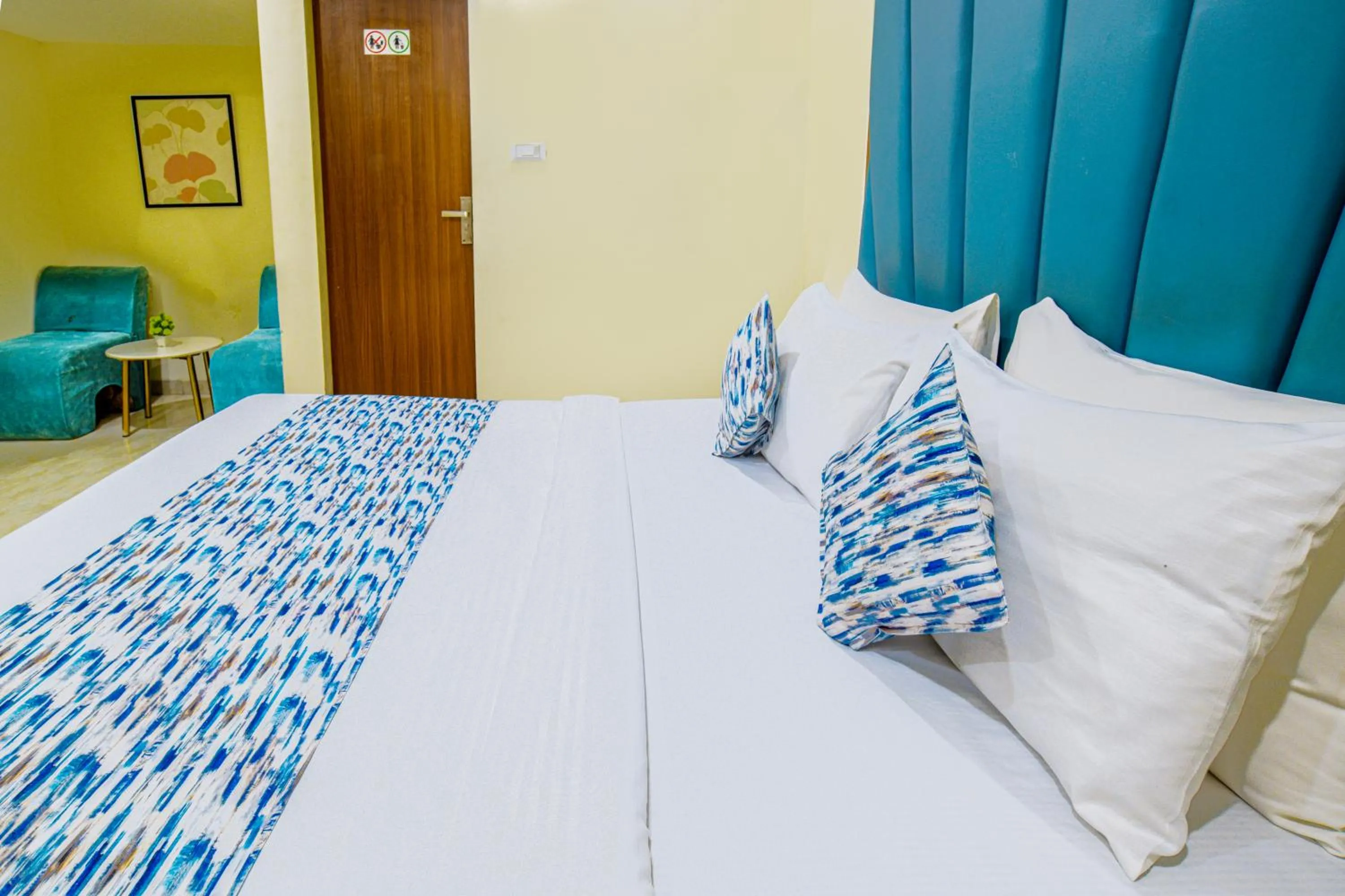 Bedroom in Hotel One Stay