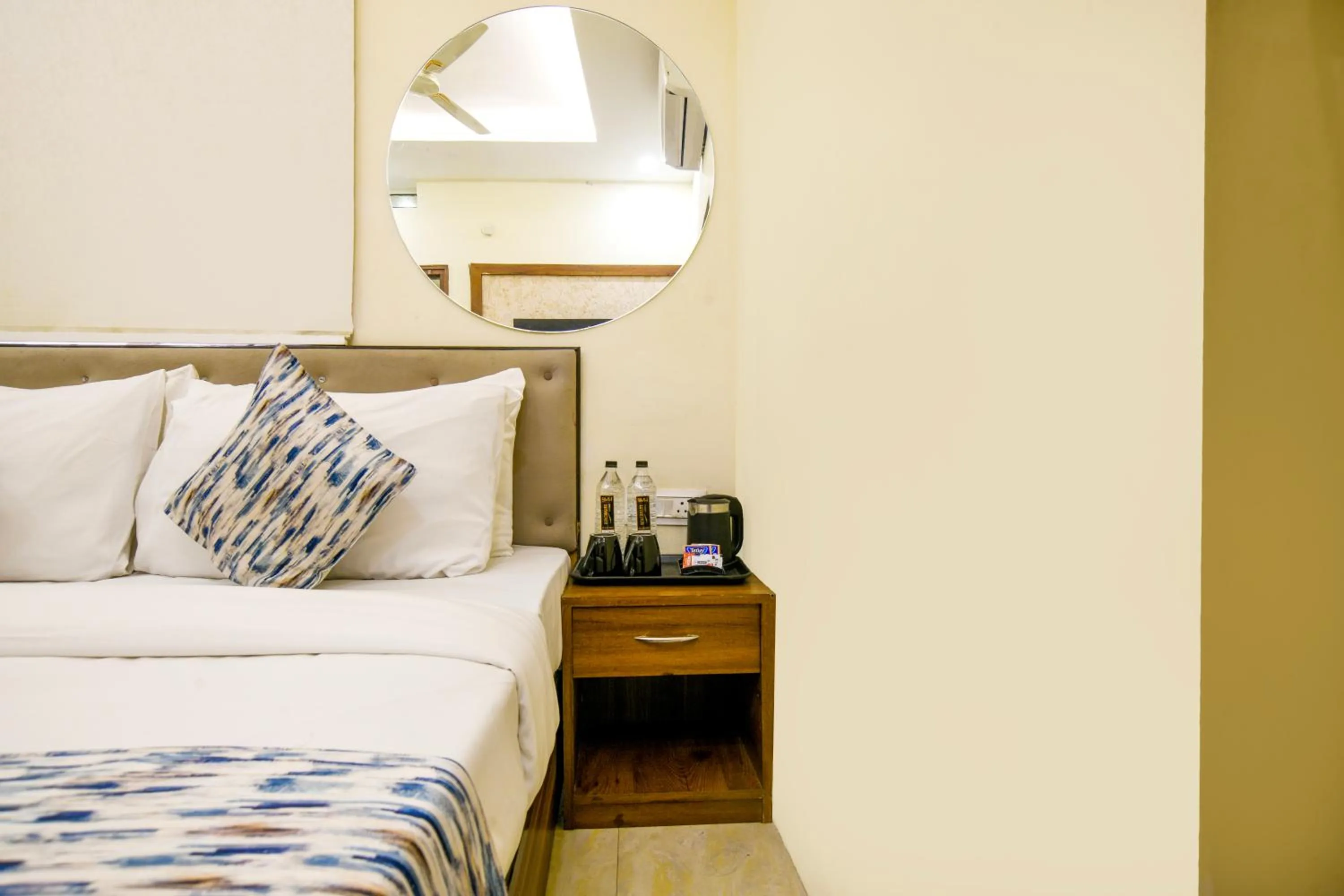 Photo of the whole room in Hotel One Stay