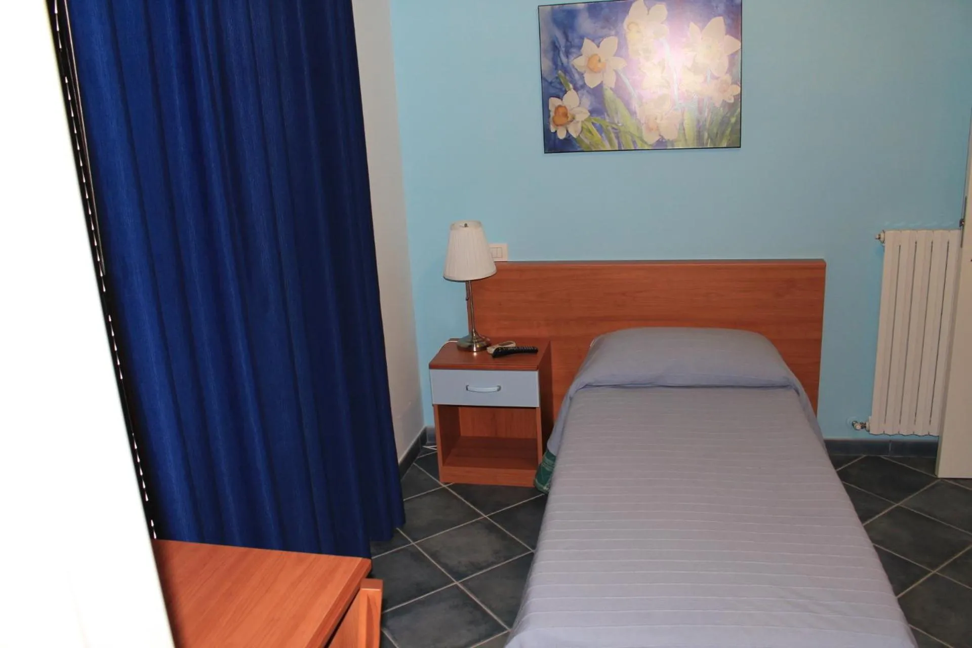 Bed in La Piazzetta Affittacamere B&B