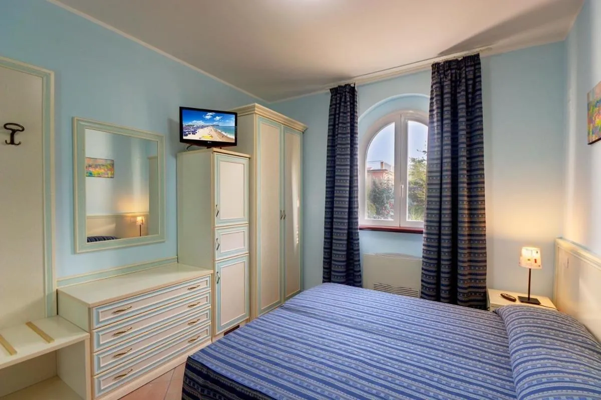 Photo of the whole room, Bed in La Piazzetta Affittacamere B&B