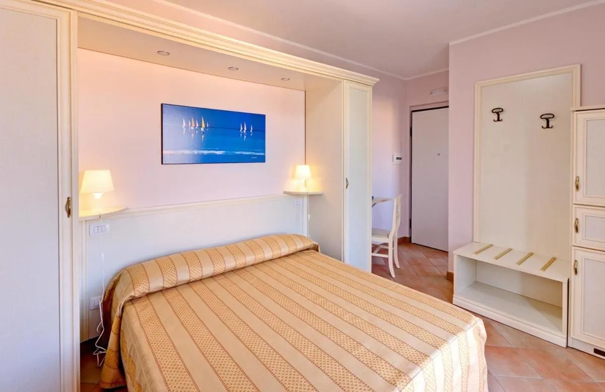 Bed in La Piazzetta Affittacamere B&B