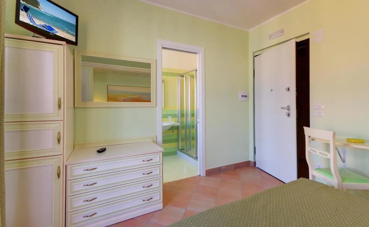 Bed in La Piazzetta Affittacamere B&B
