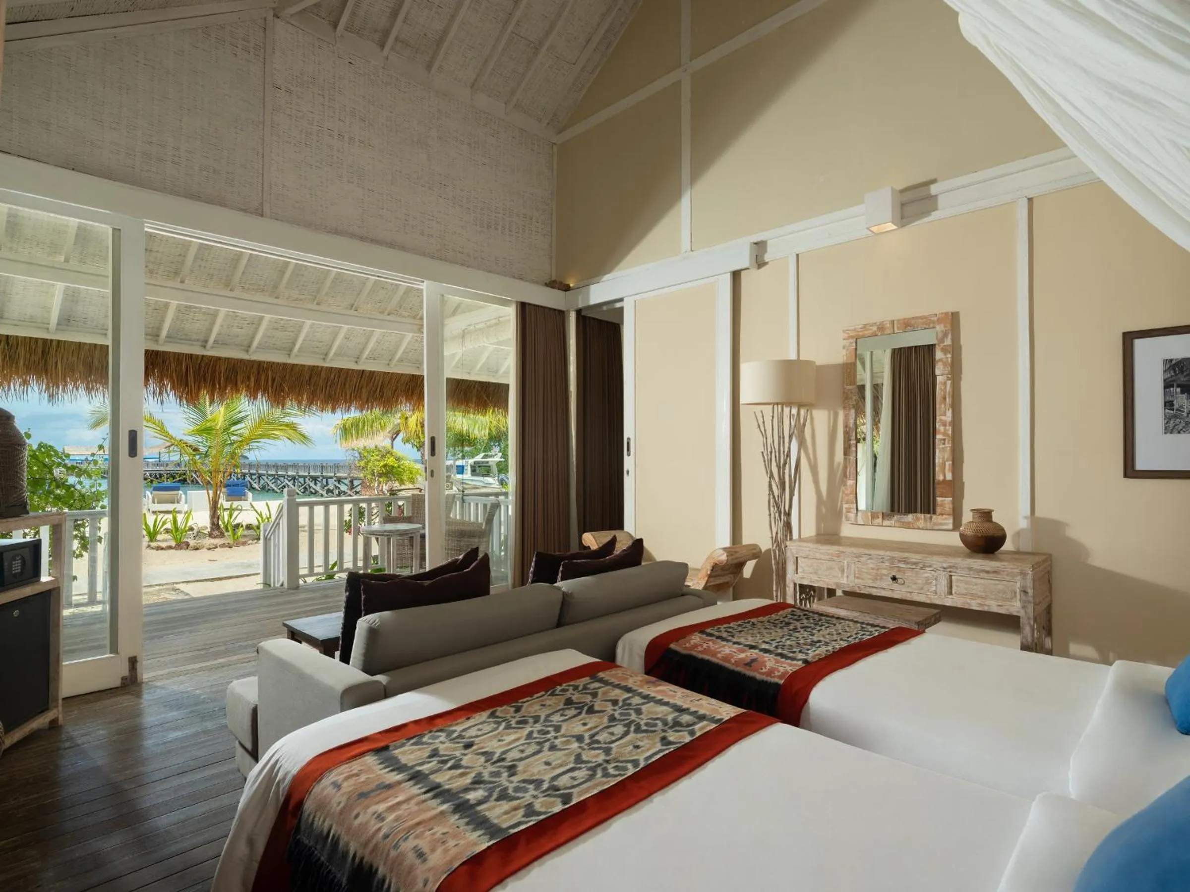 Bedroom, Bed in Sudamala Resort, Seraya, Flores