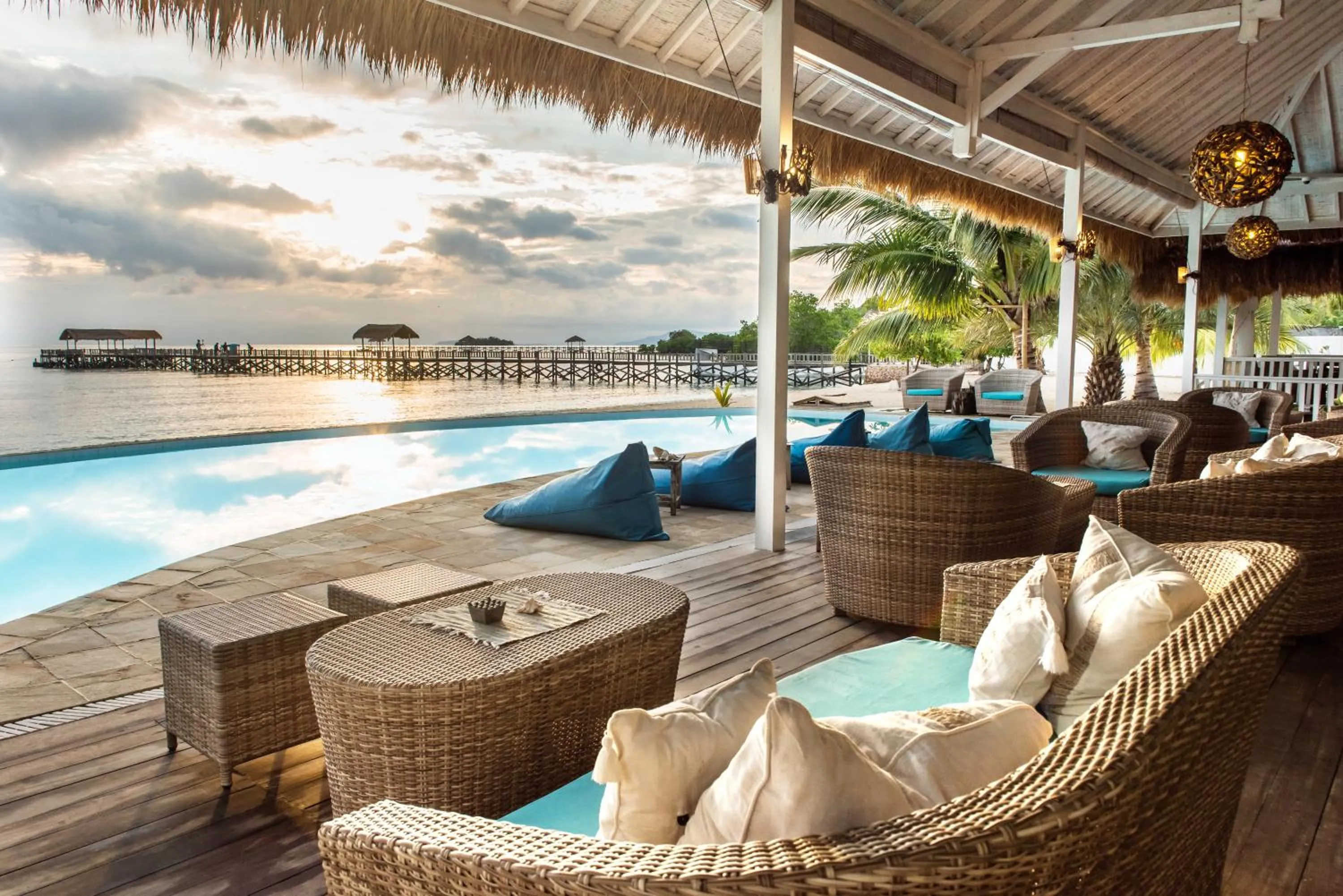 Restaurant/places to eat in Sudamala Resort, Seraya, Flores