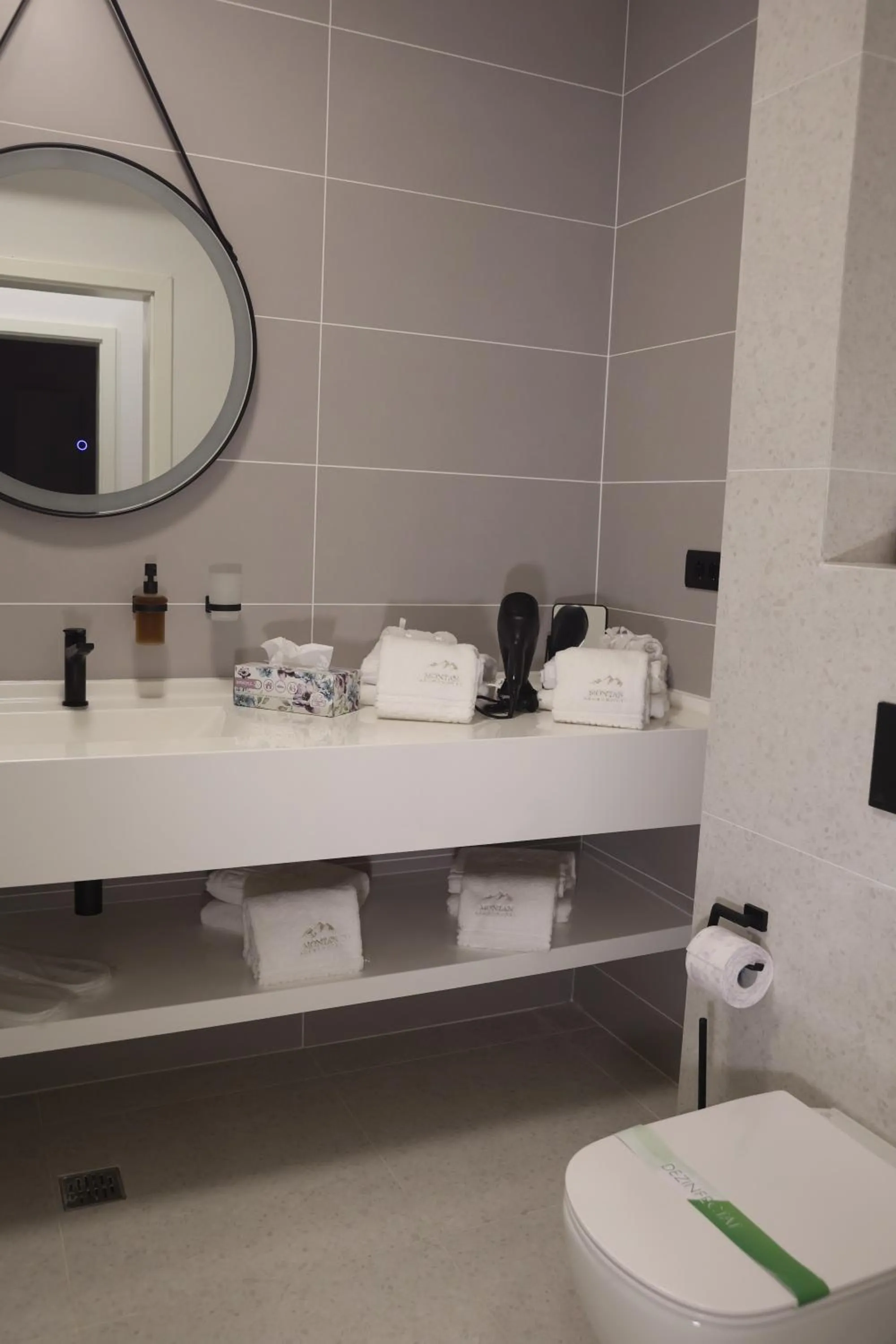 Toilet in Montan-Aparthotel
