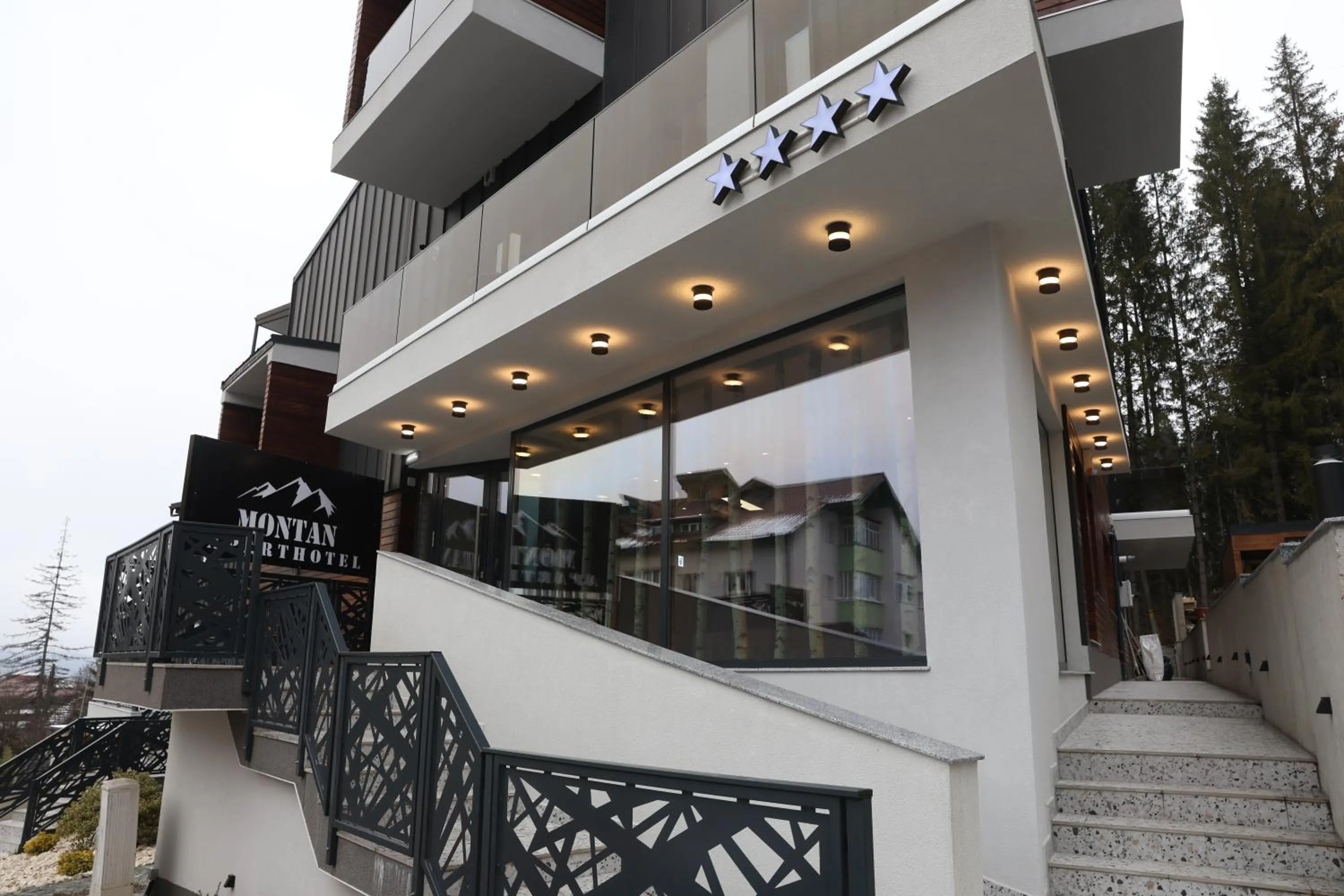 Property building in Montan-Aparthotel