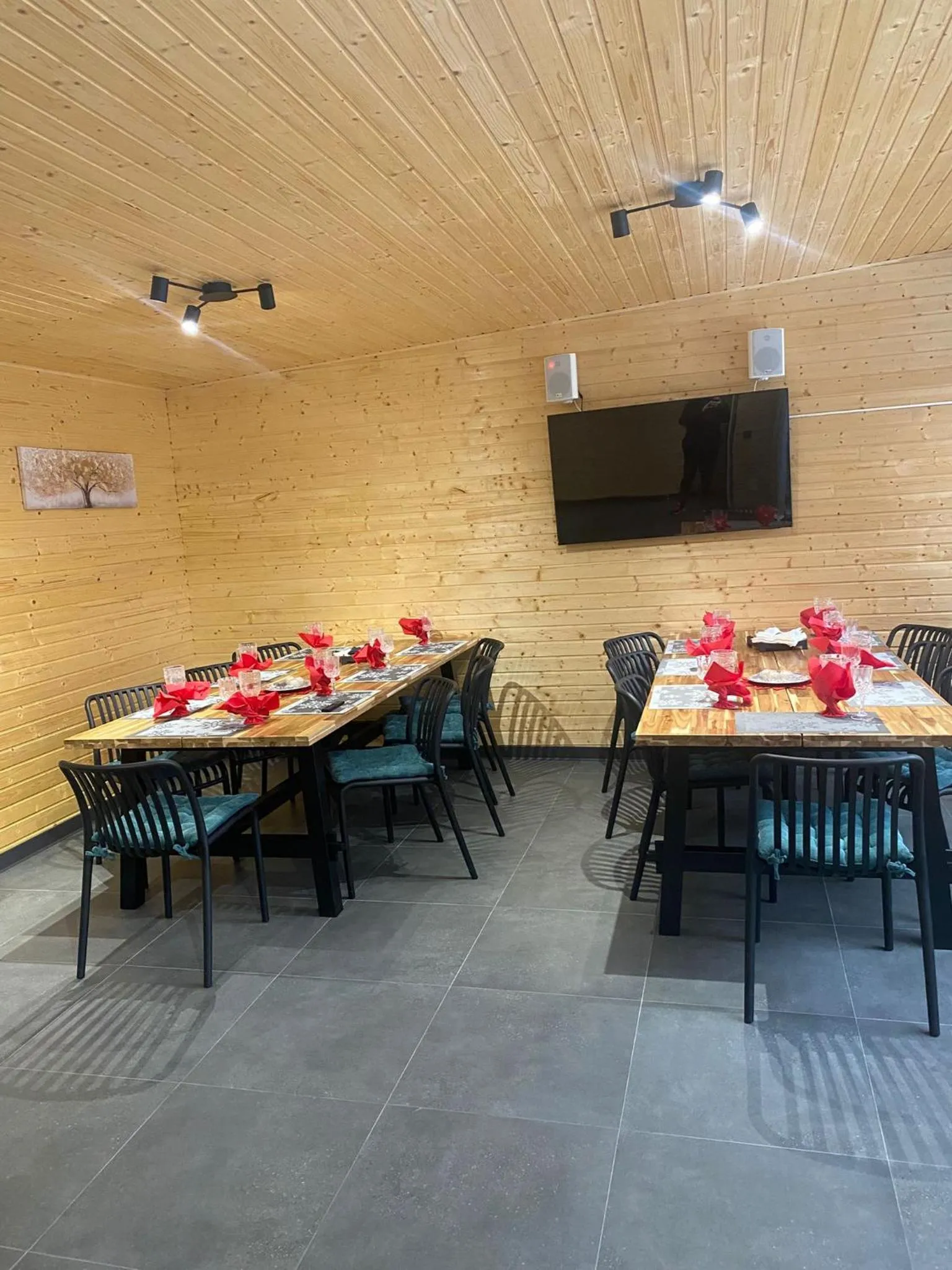 BBQ facilities in Montan-Aparthotel
