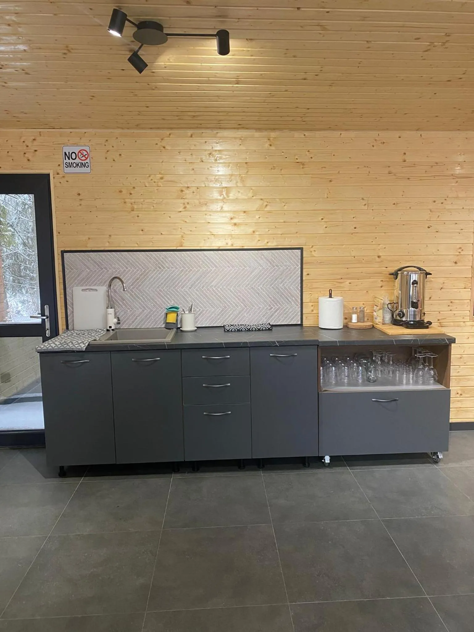 BBQ facilities in Montan-Aparthotel