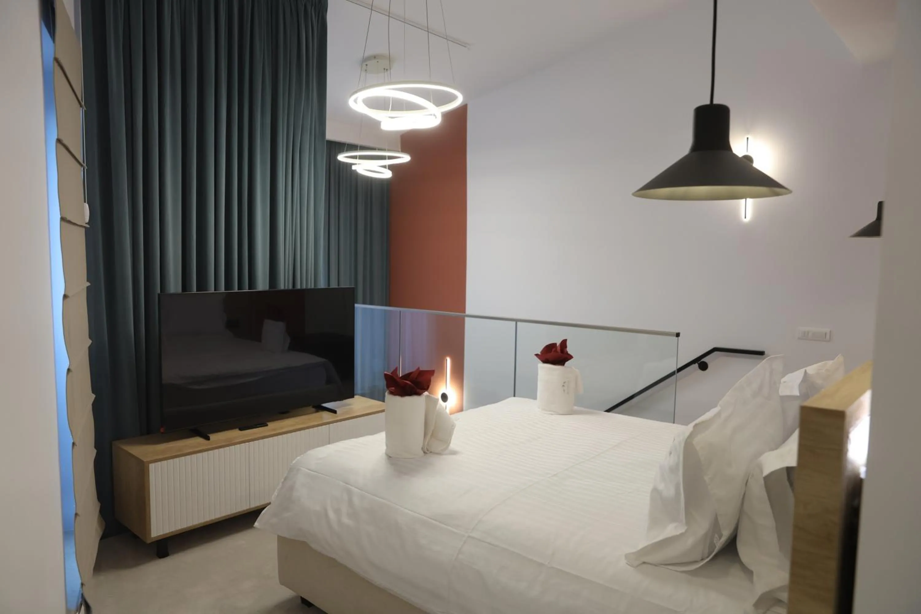 TV and multimedia, Bed in Montan-Aparthotel
