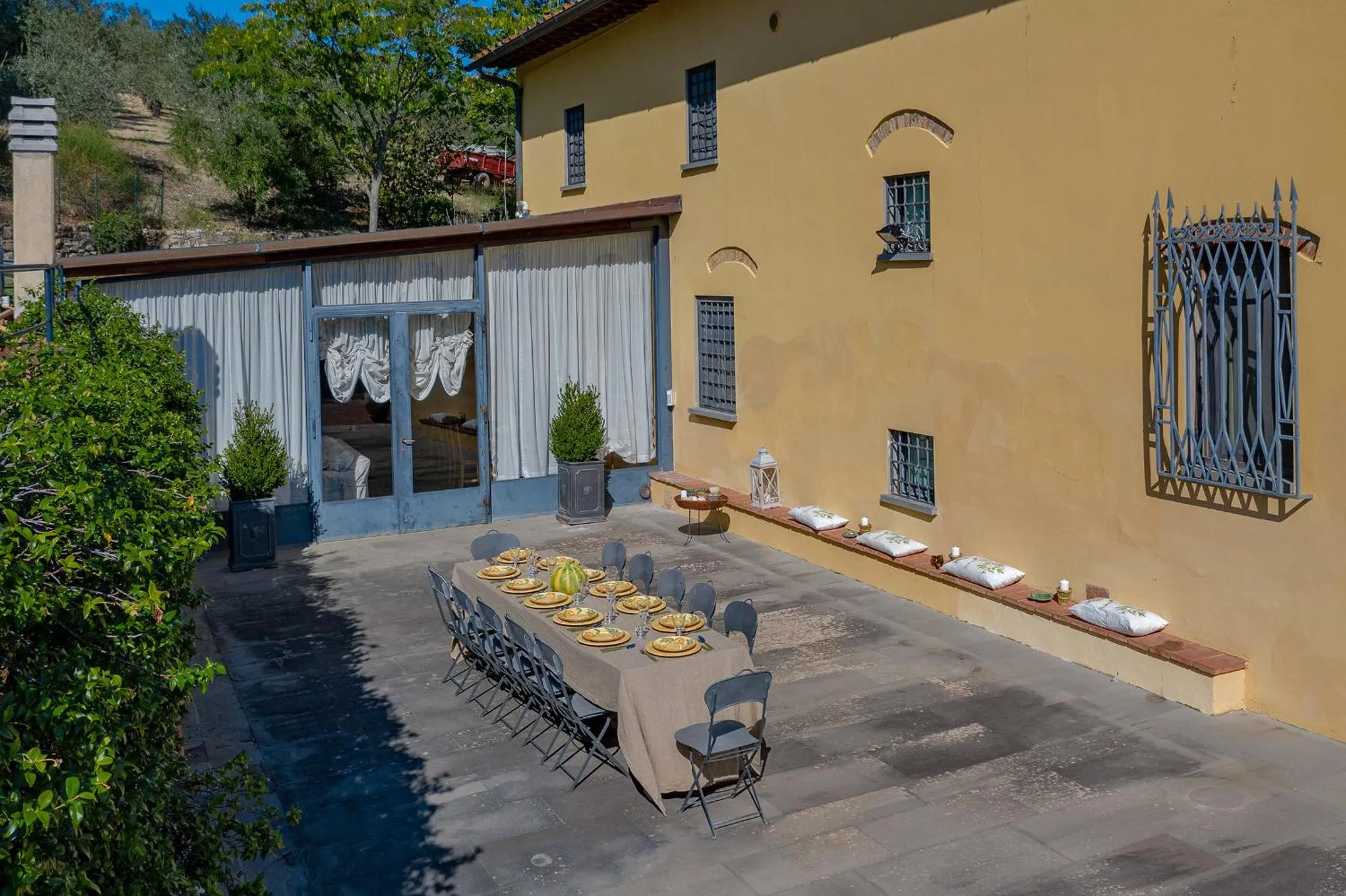 Patio in La Casa Gialla