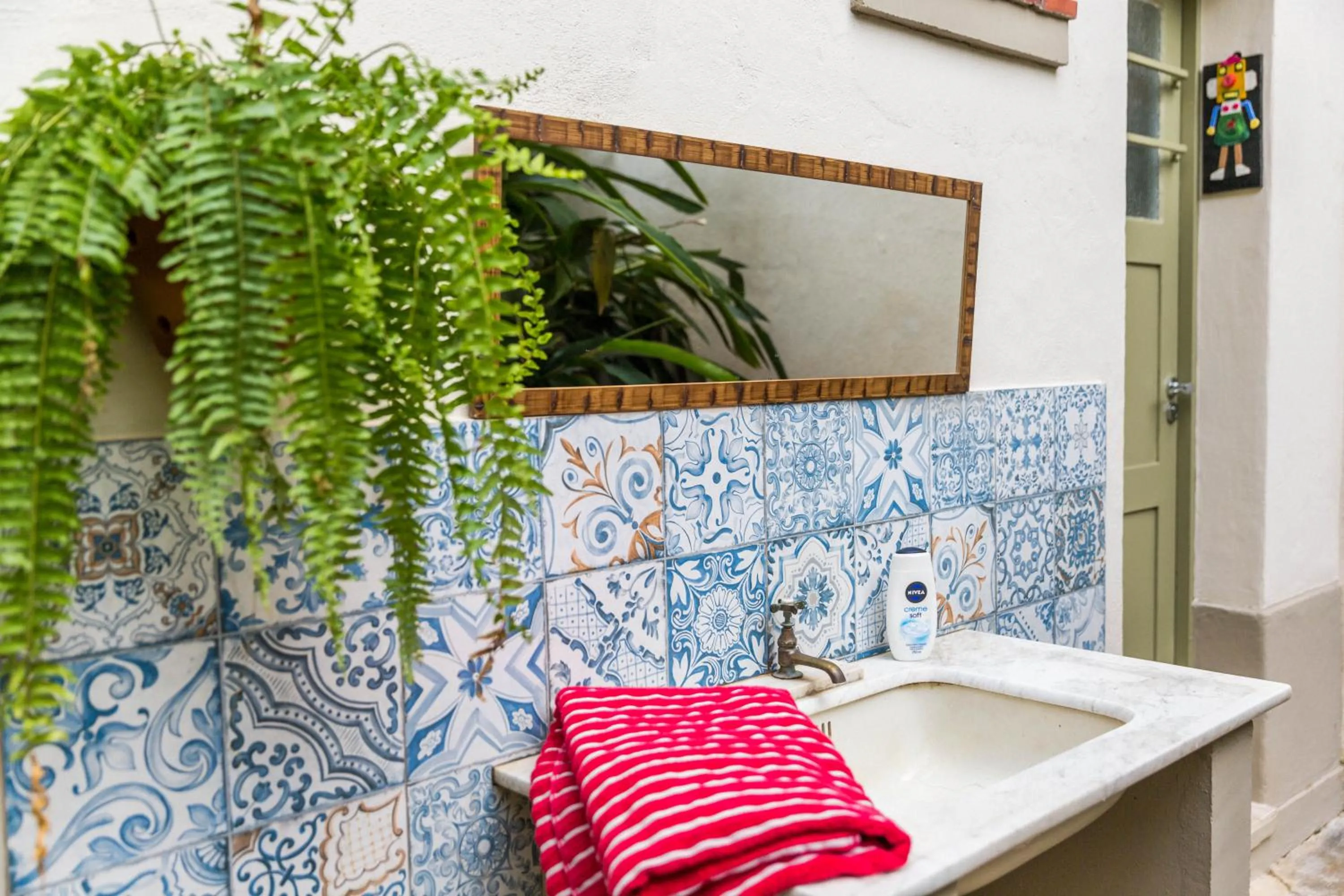 Bathroom in Gerthrudes Bed & Breakfast