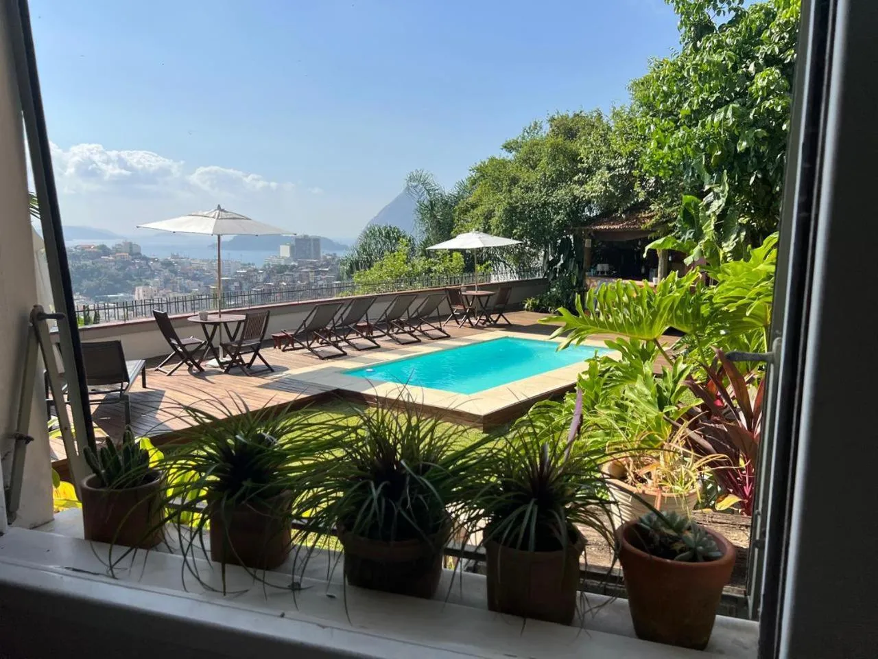 Swimming pool in Gerthrudes Bed & Breakfast