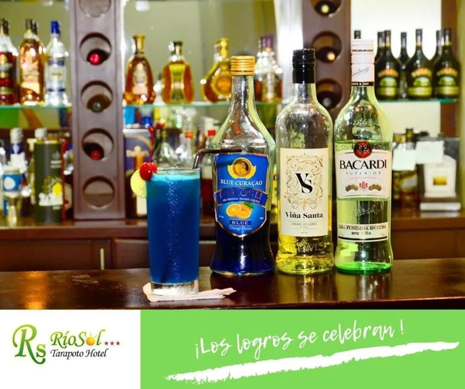 Lounge or bar in Riosol Hotel Tarapoto