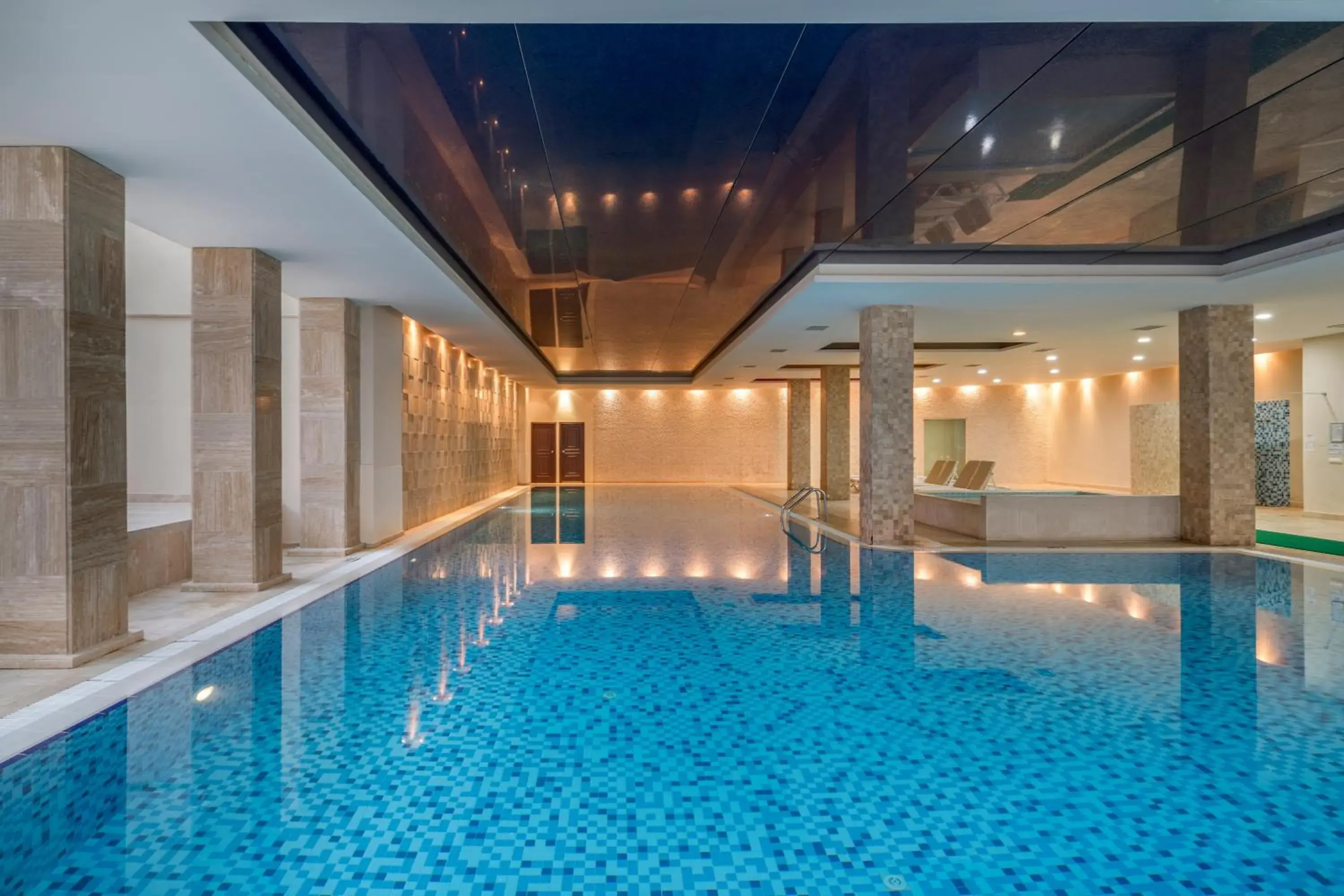 Spa and wellness centre/facilities in Green Max Hotel Spa and wellness centre/facilities in Green Max Hotel