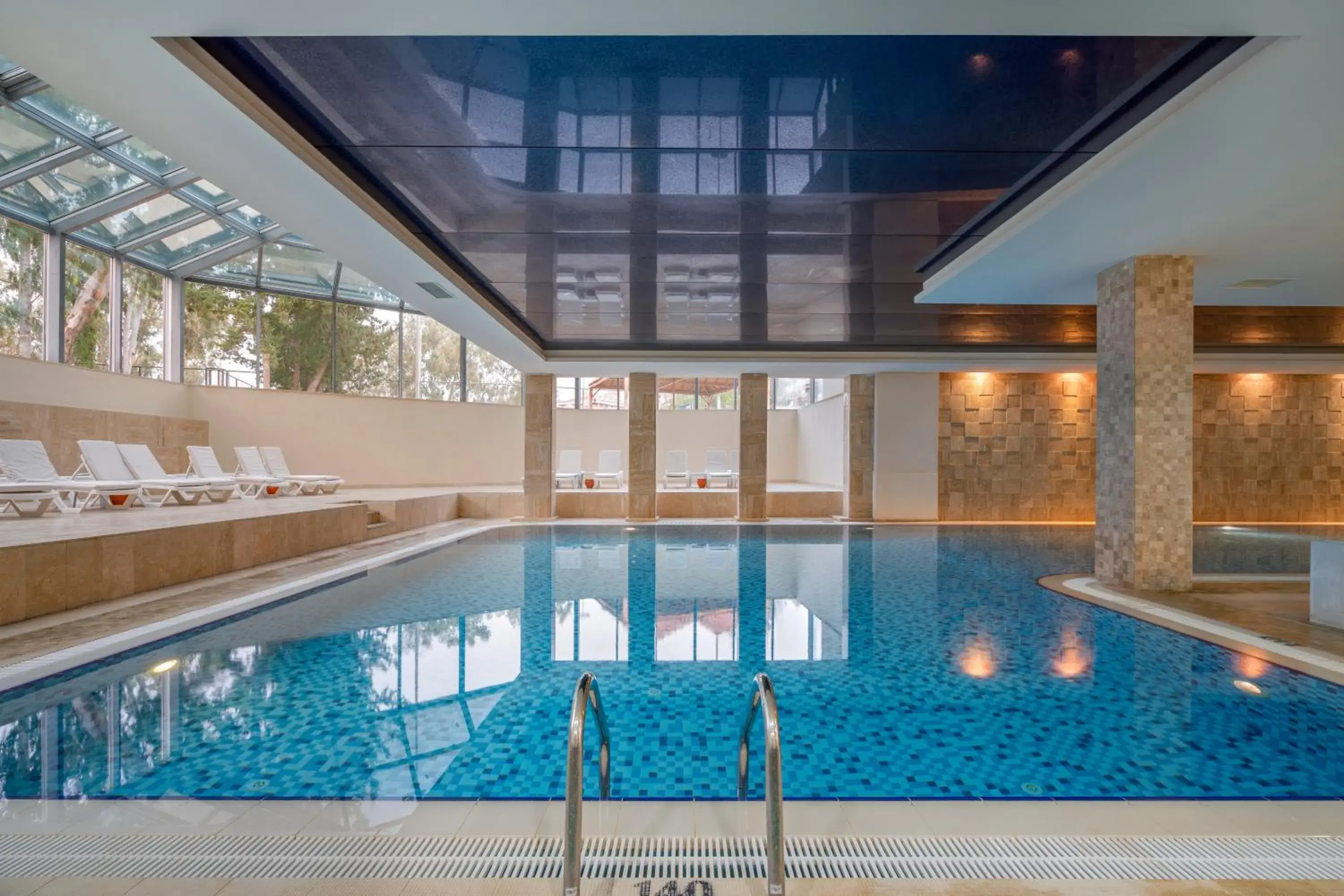 Spa and wellness centre/facilities in Green Max Hotel Spa and wellness centre/facilities in Green Max Hotel