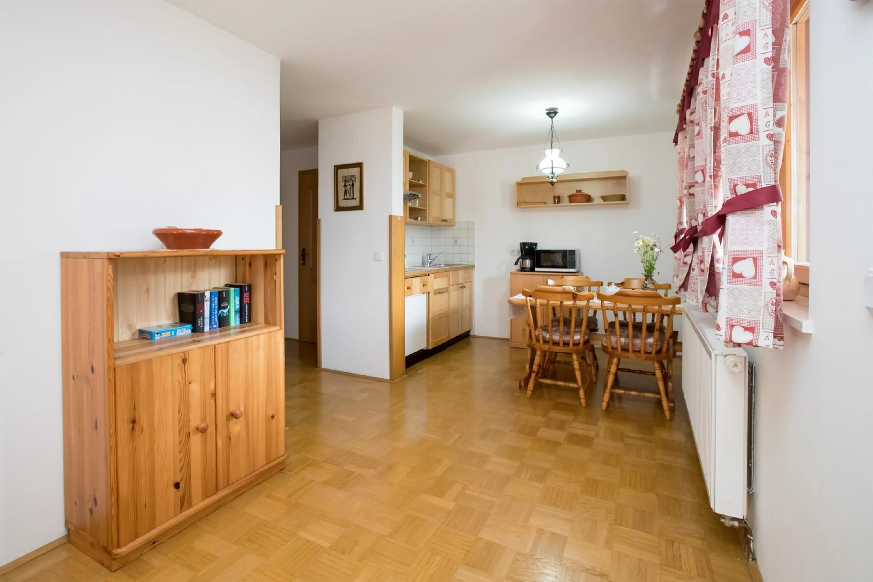Kitchen or kitchenette in Apartmaji Katrnjek