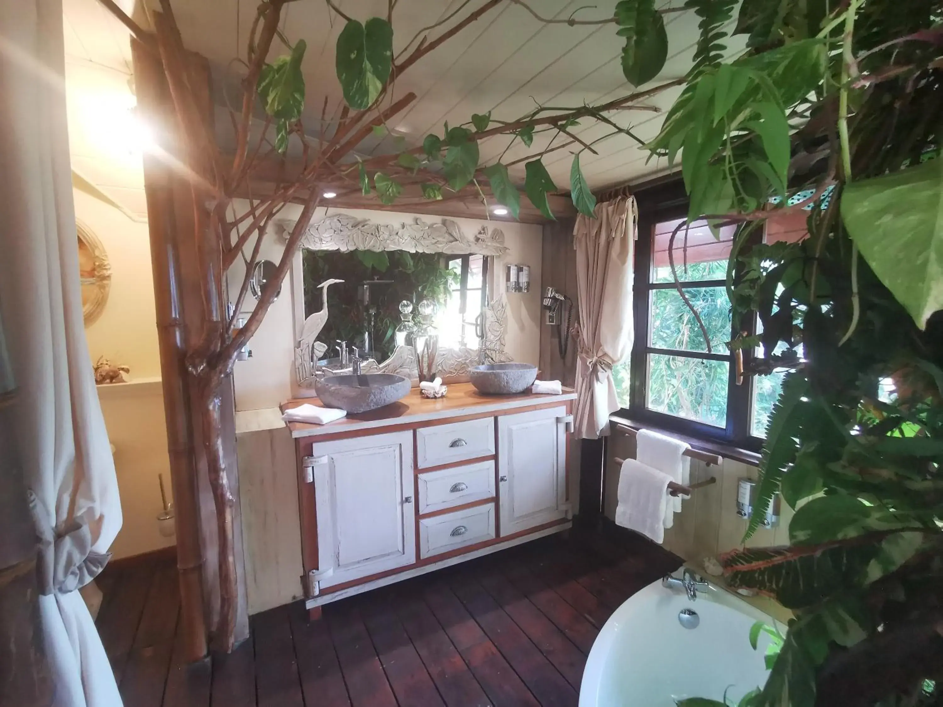 Bathroom in Hôtel Fenua Mata'i'oa Bathroom in Hôtel Fenua Mata'i'oa
