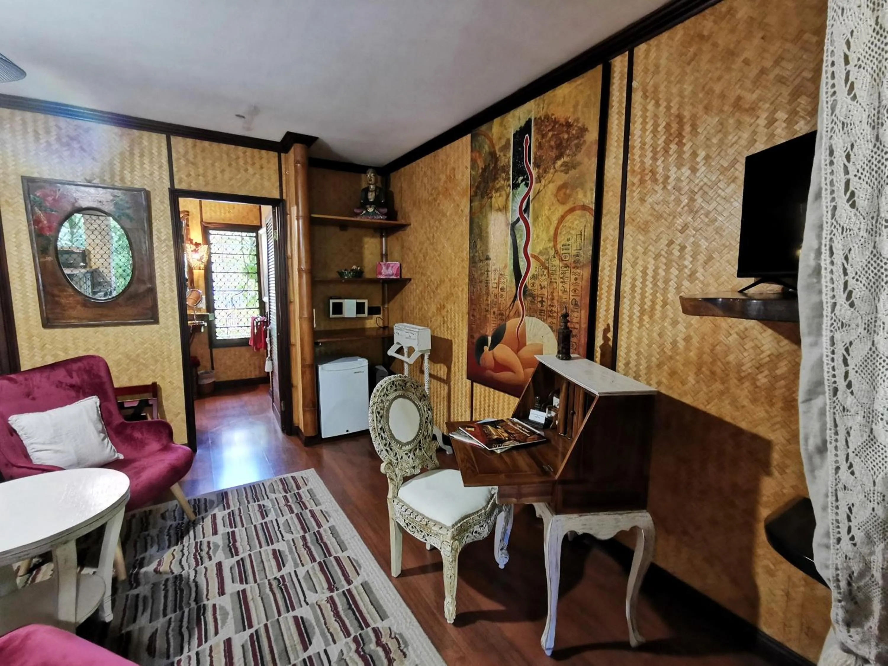 Decorative detail in Hôtel Fenua Mata'i'oa